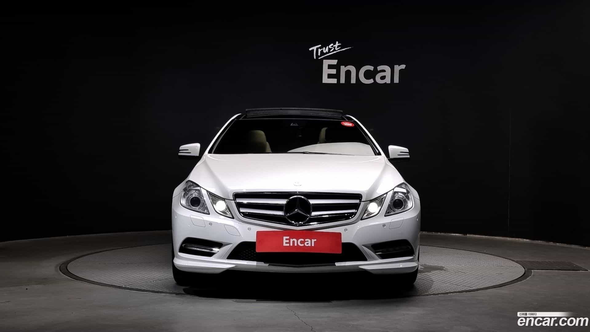 E-Class Mercedes-Benz 2013.2-OUTER-003
