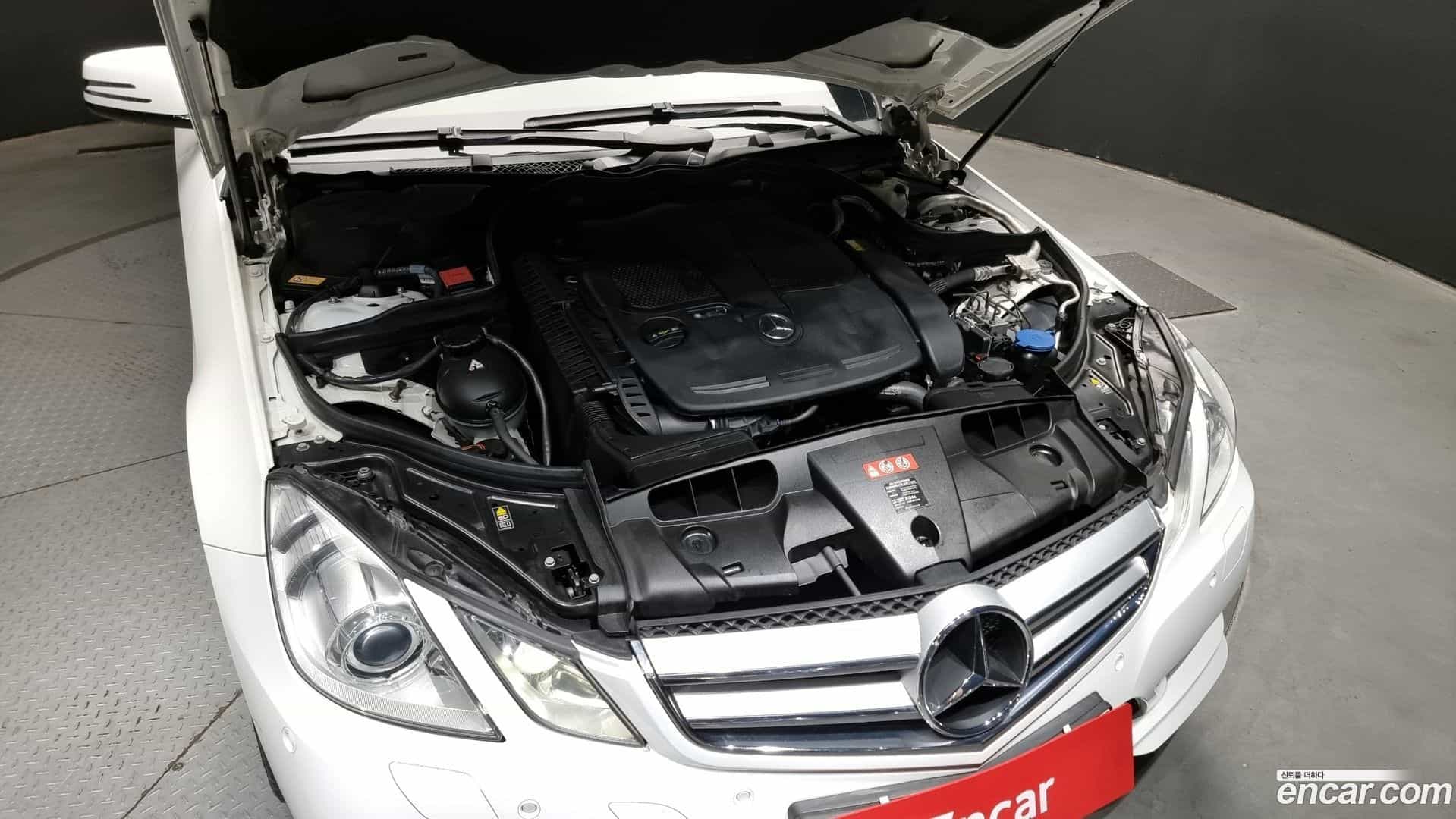 E-Class Mercedes-Benz 2013.2-OUTER-006