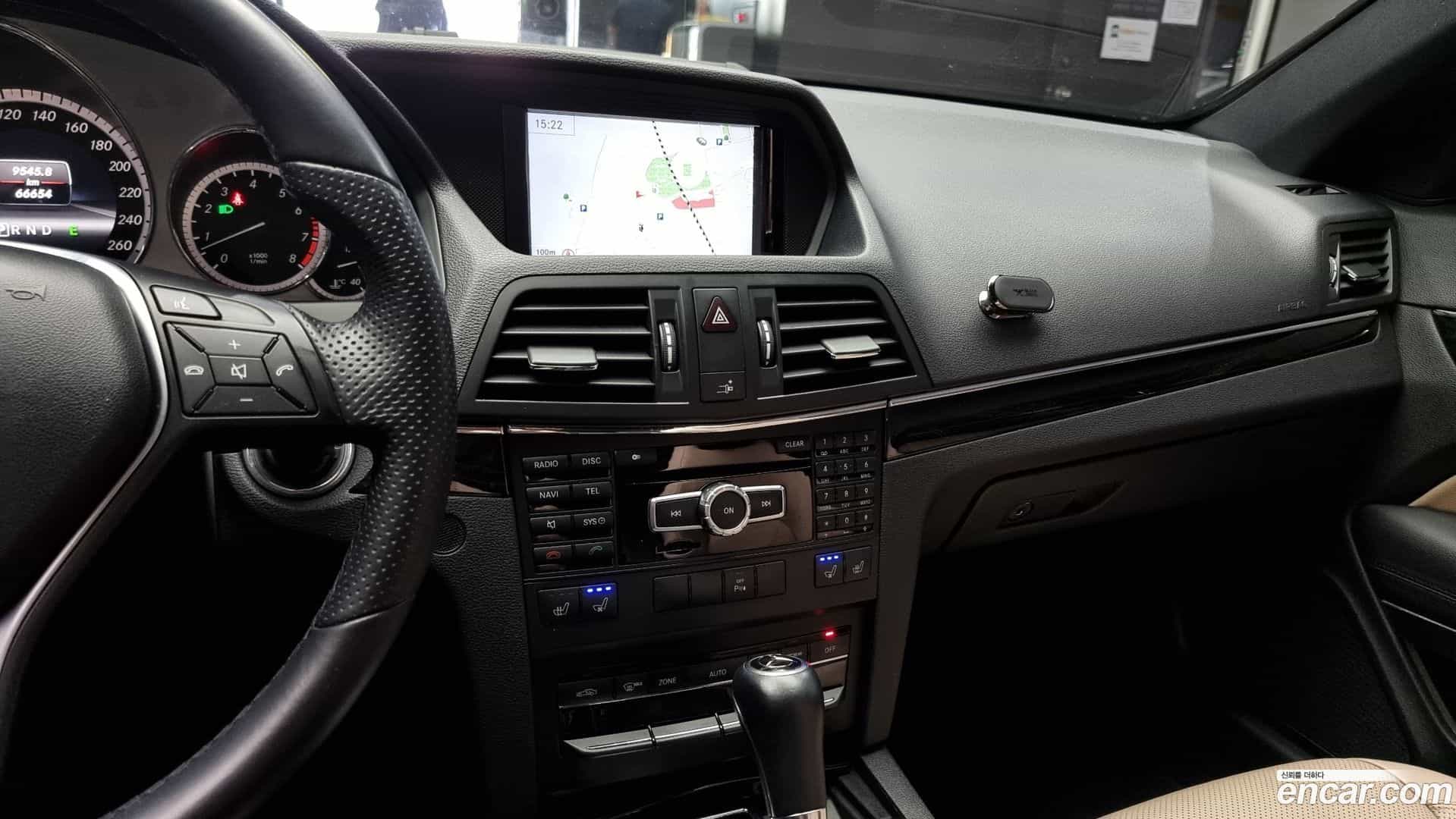 E-Class Mercedes-Benz 2013.2-OPTION-019