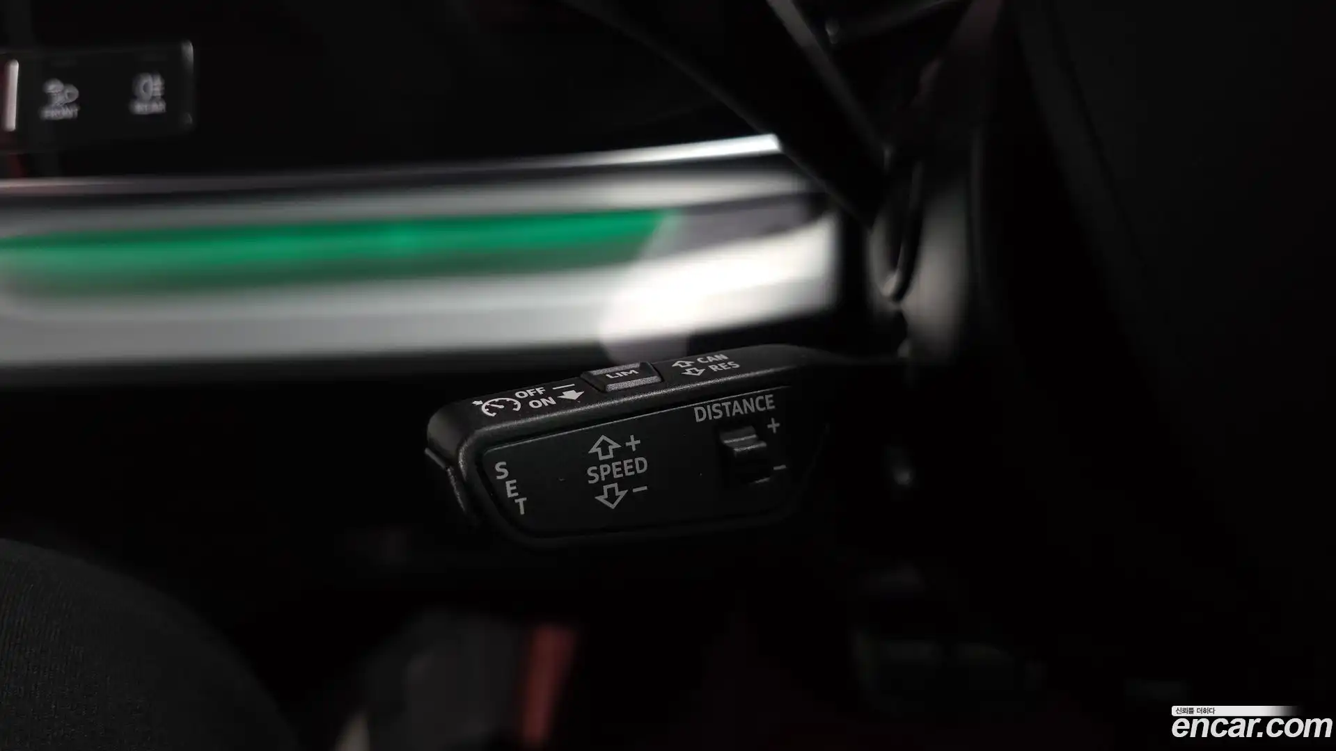 Q8 Audi 2023.10-OPTION-050