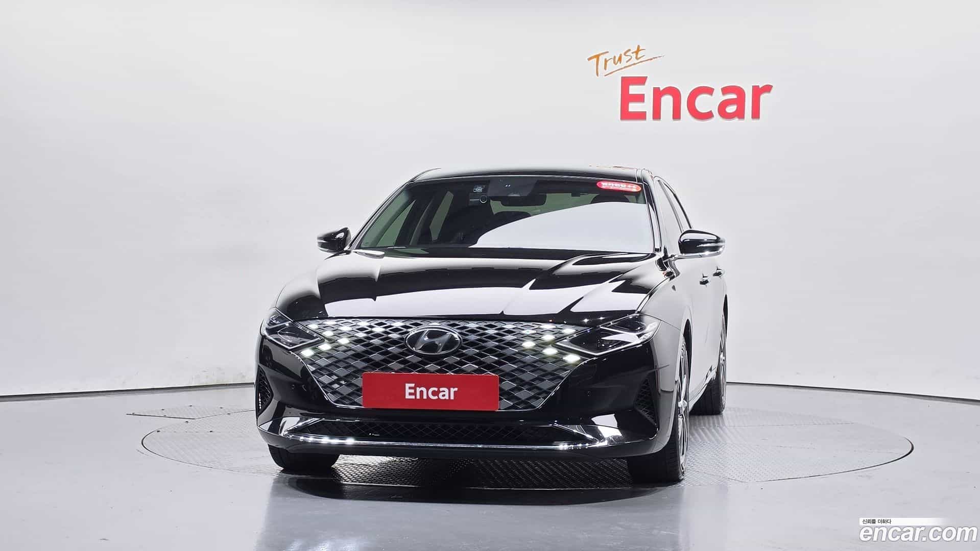 Grandeur Hyundai 2020.11-OUTER-003