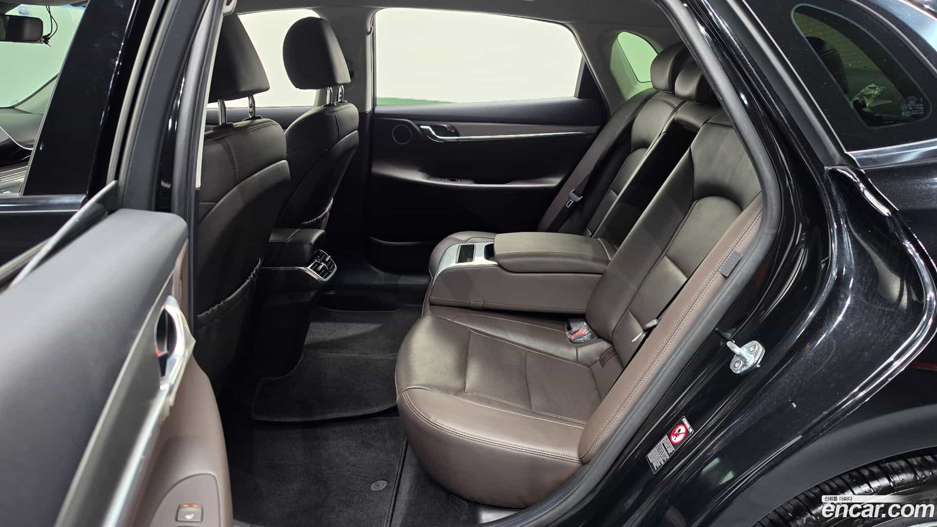 Grandeur Hyundai 2020.11-OPTION-015