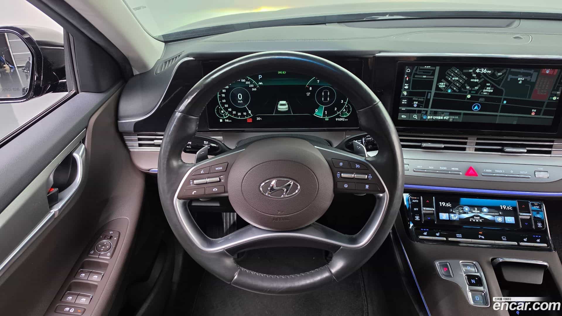 Grandeur Hyundai 2020.11-OPTION-016