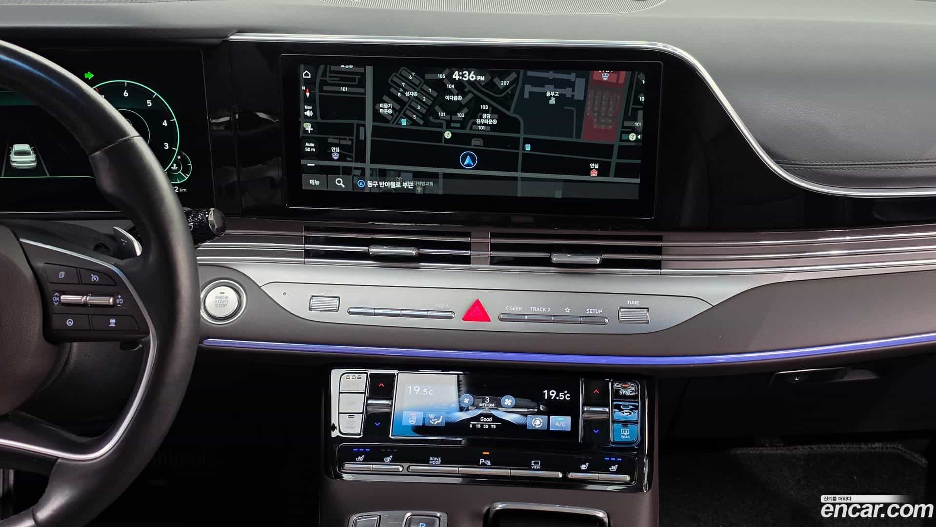 Grandeur Hyundai 2020.11-OPTION-018