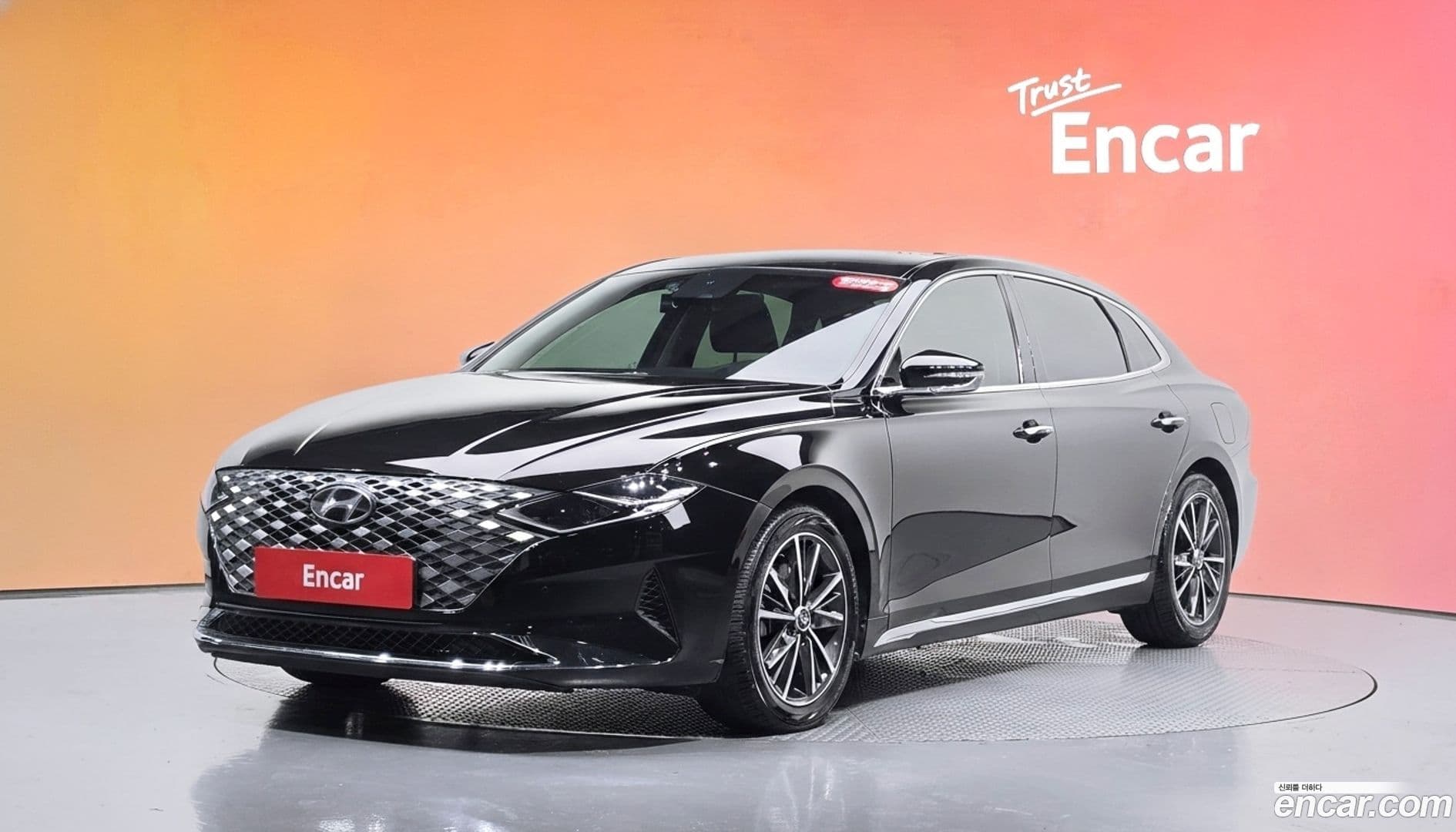 Main__Slider__Photo:Grandeur Hyundai 2020.11-0