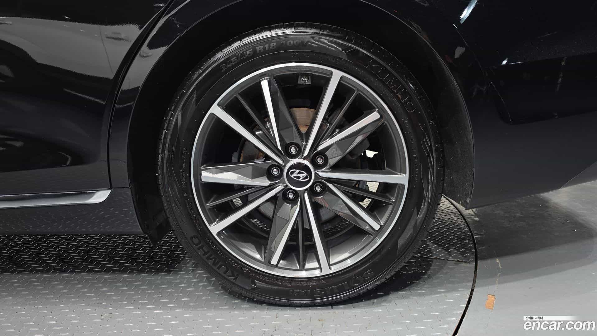 Grandeur Hyundai 2020.11-OUTER-031