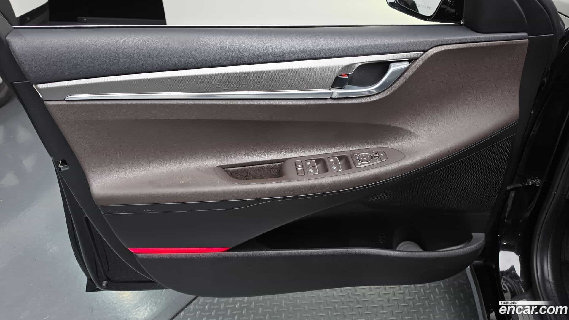 Grandeur Hyundai 2020.11-INNER-034