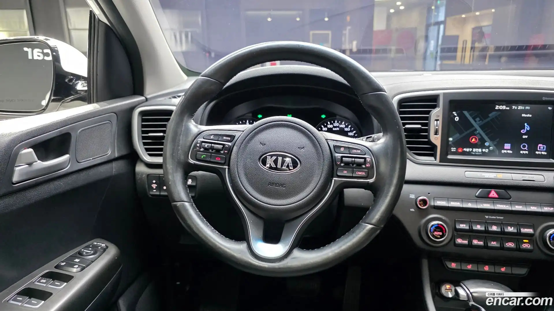 Sportage Kia 2017.3-OPTION-018