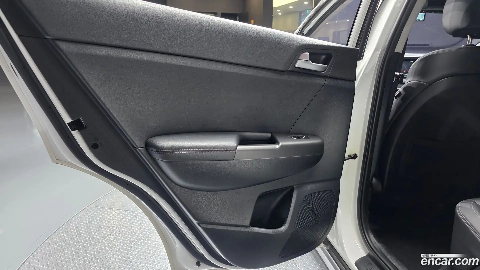 Sportage Kia 2017.3-INNER-035