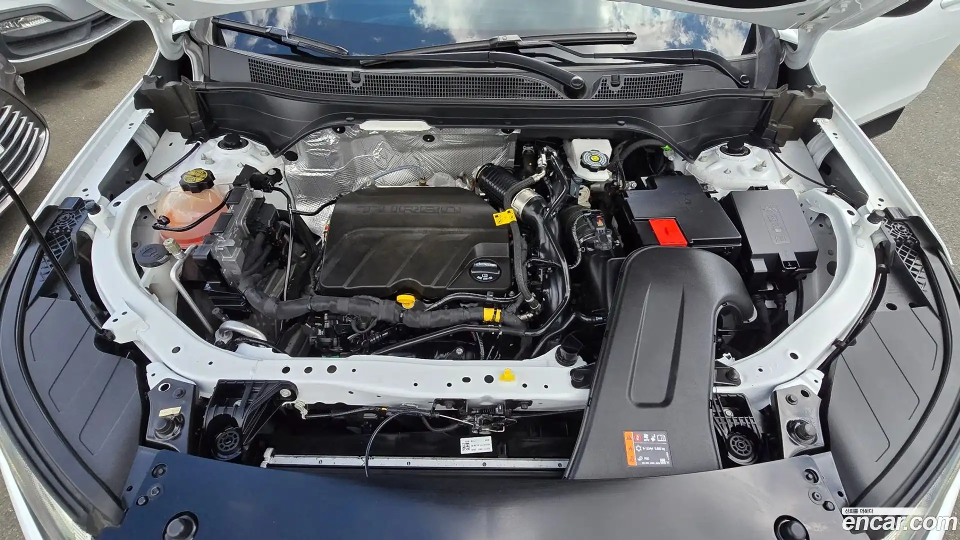 Trax Chevrolet 2023.6-OPTION-023
