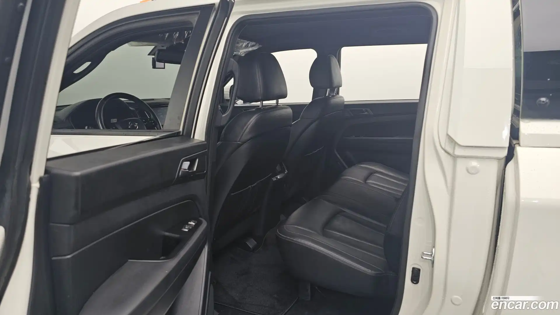 Rexton KG Mobility 2022.3-OPTION-016