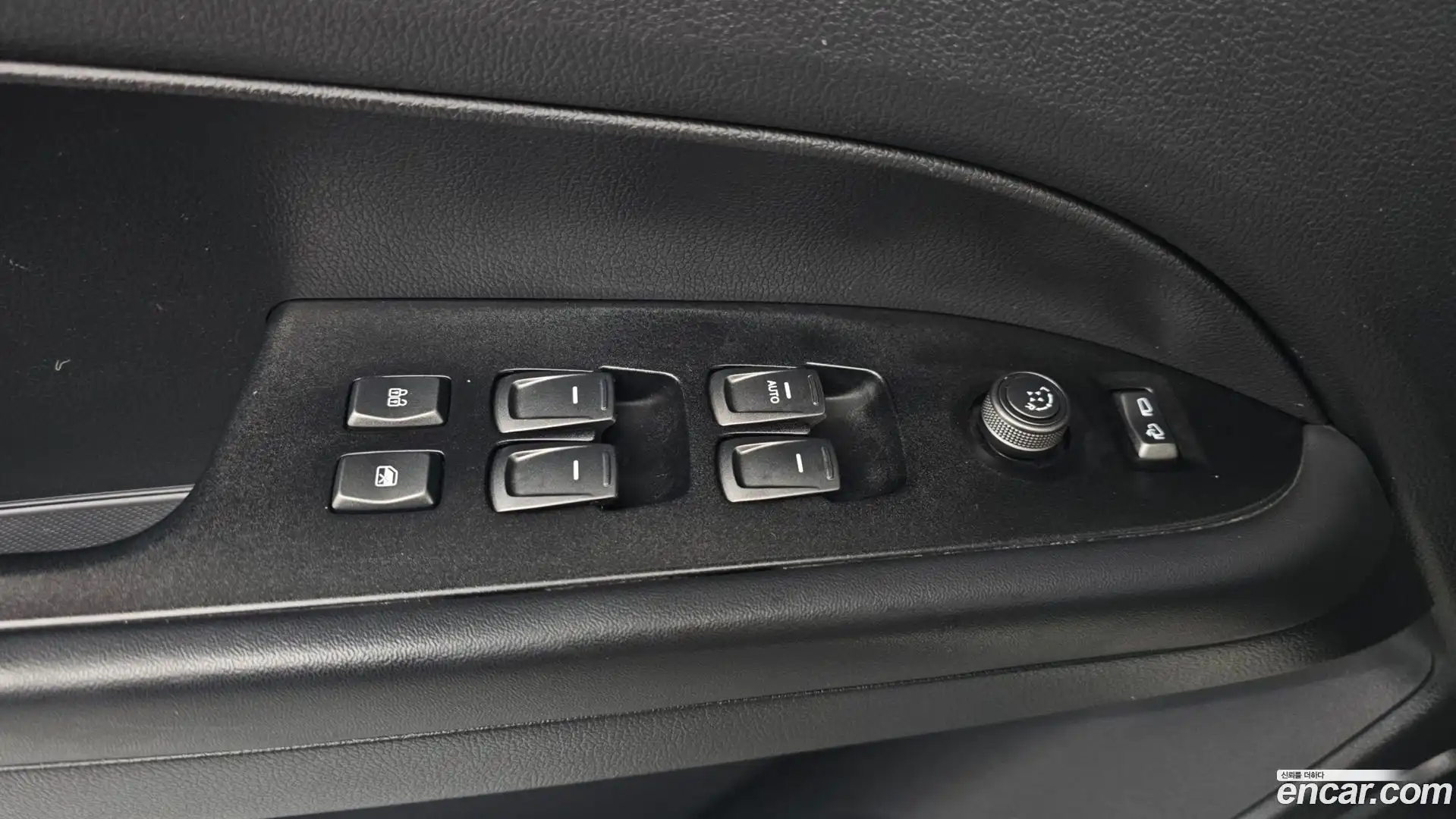 Rexton KG Mobility 2022.3-OPTION-041