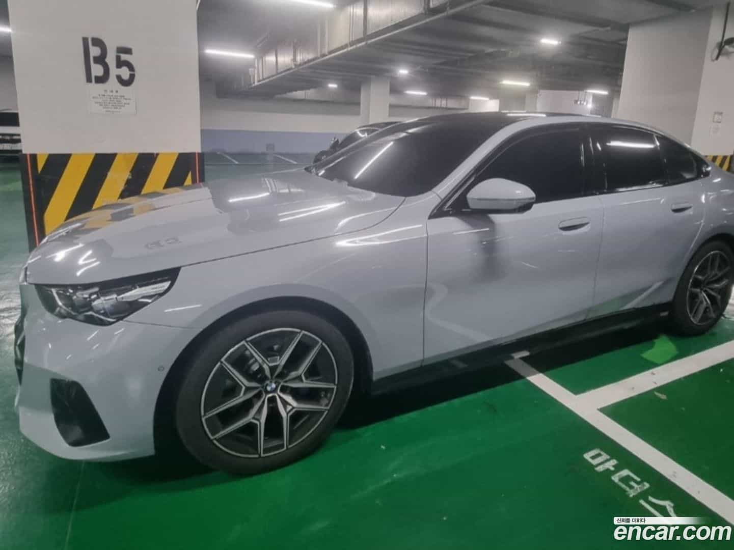 5-Series BMW 2026.1-OUTER-006