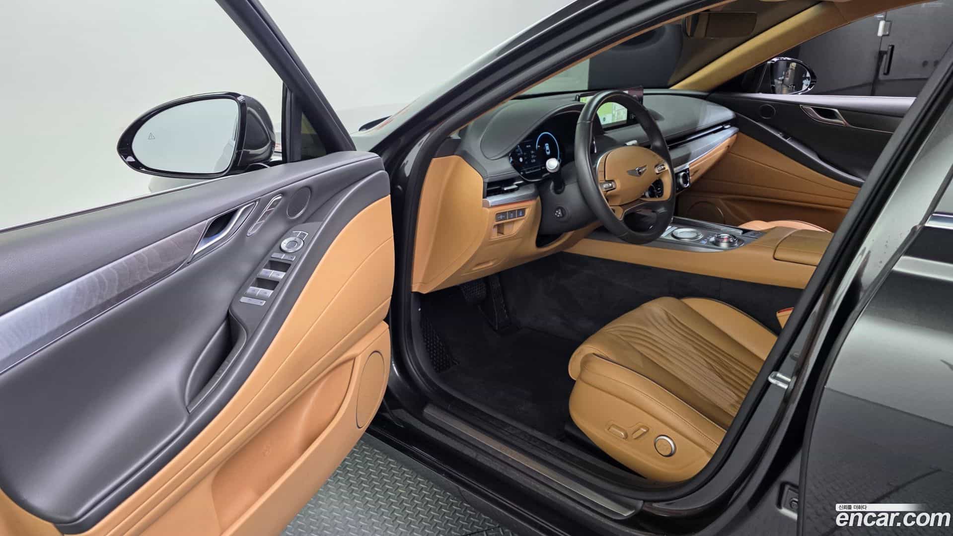 G80 Genesis 2022.1-INNER-010