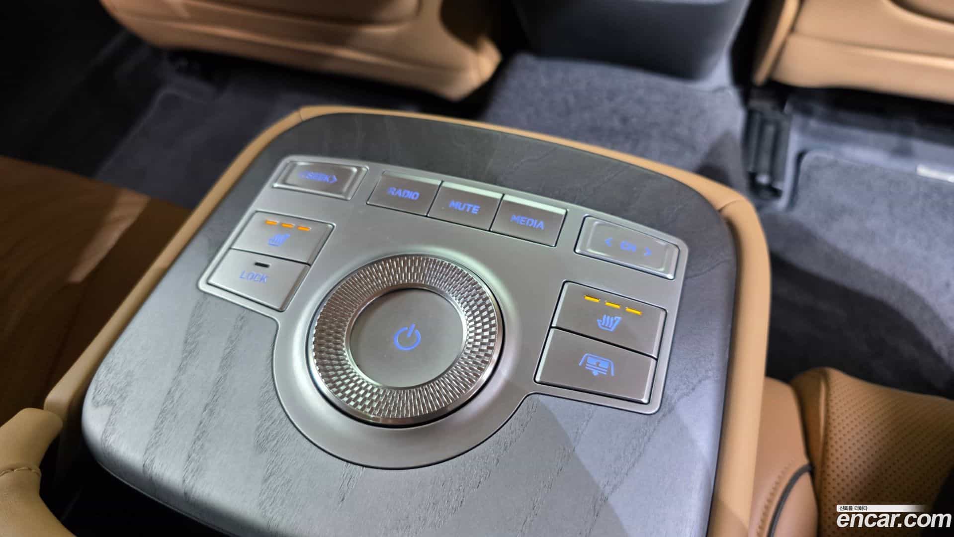 G80 Genesis 2022.1-OPTION-023