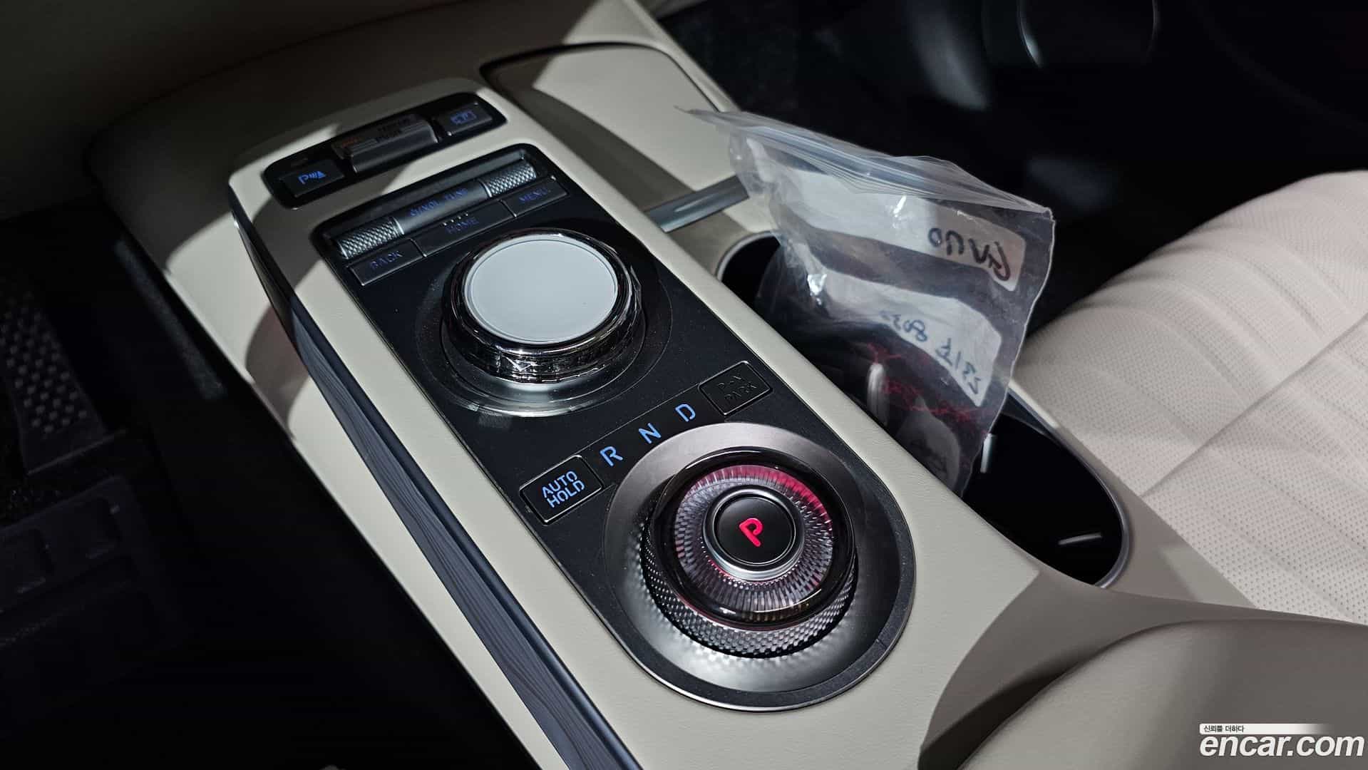 GV70 Genesis 2022.0-INNER-009