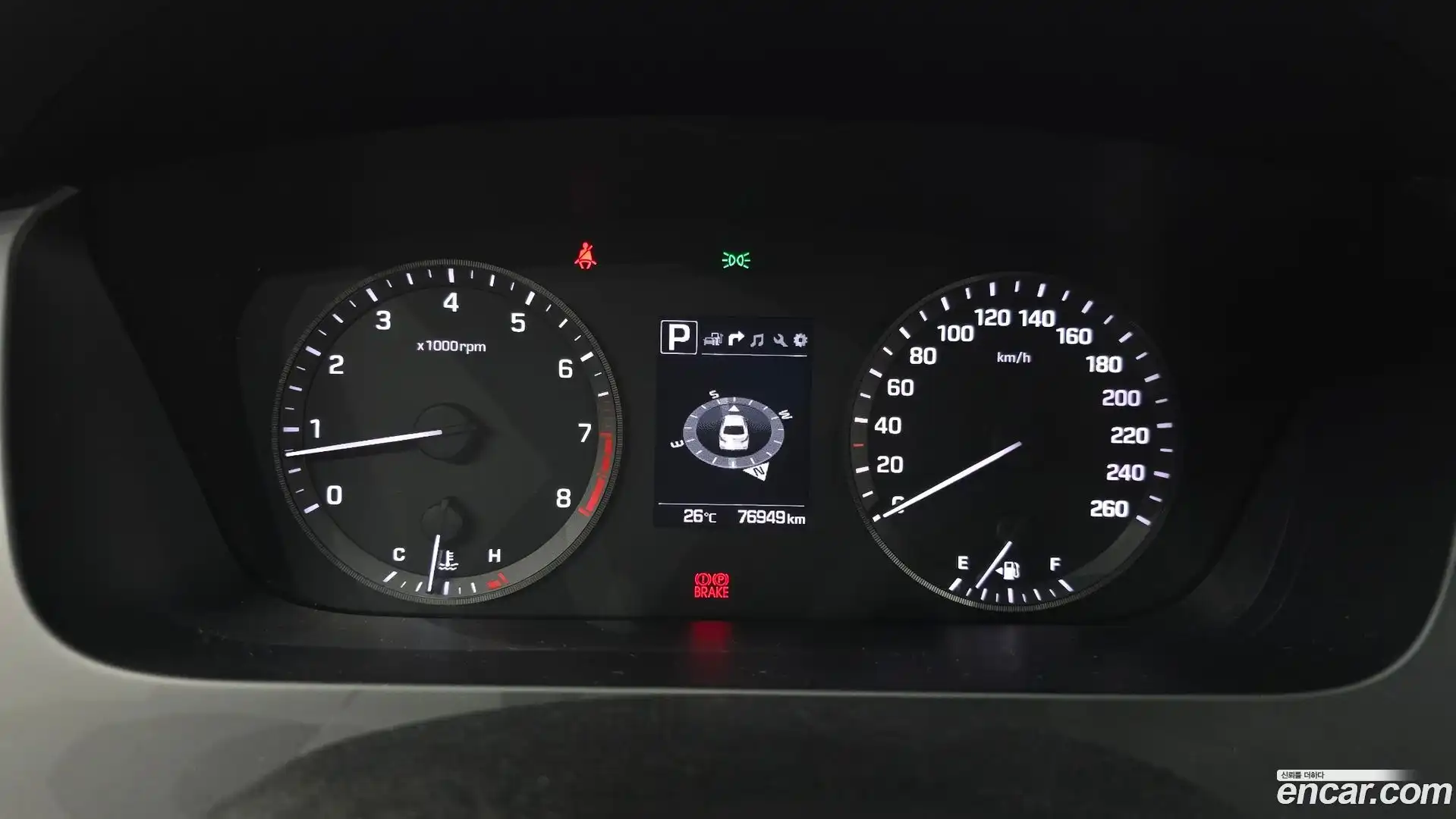 Sonata Hyundai 2016.6-INNER-008