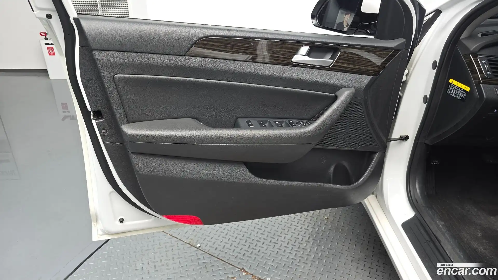 Sonata Hyundai 2016.6-INNER-034