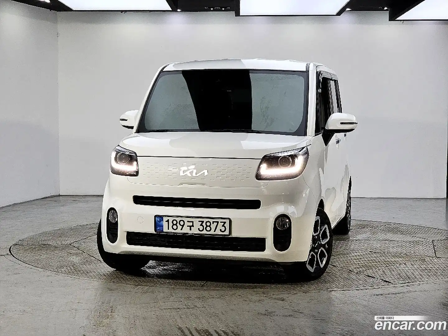 RAY Kia 2022.4-OUTER-002