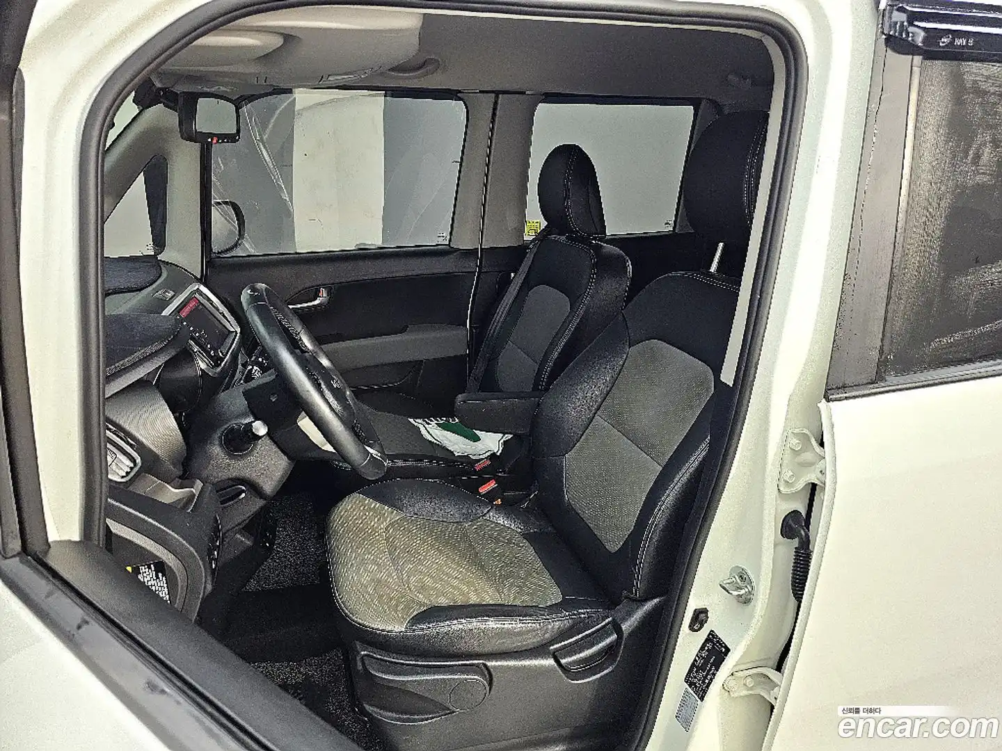 RAY Kia 2022.4-INNER-008