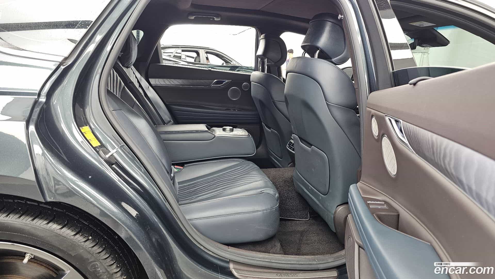 G80 Genesis 2023.7-OPTION-016