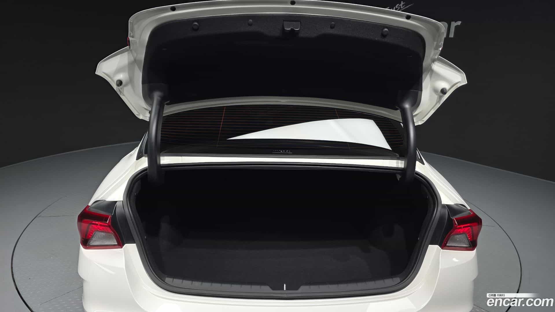 K5 Kia 2023.3-OPTION-024