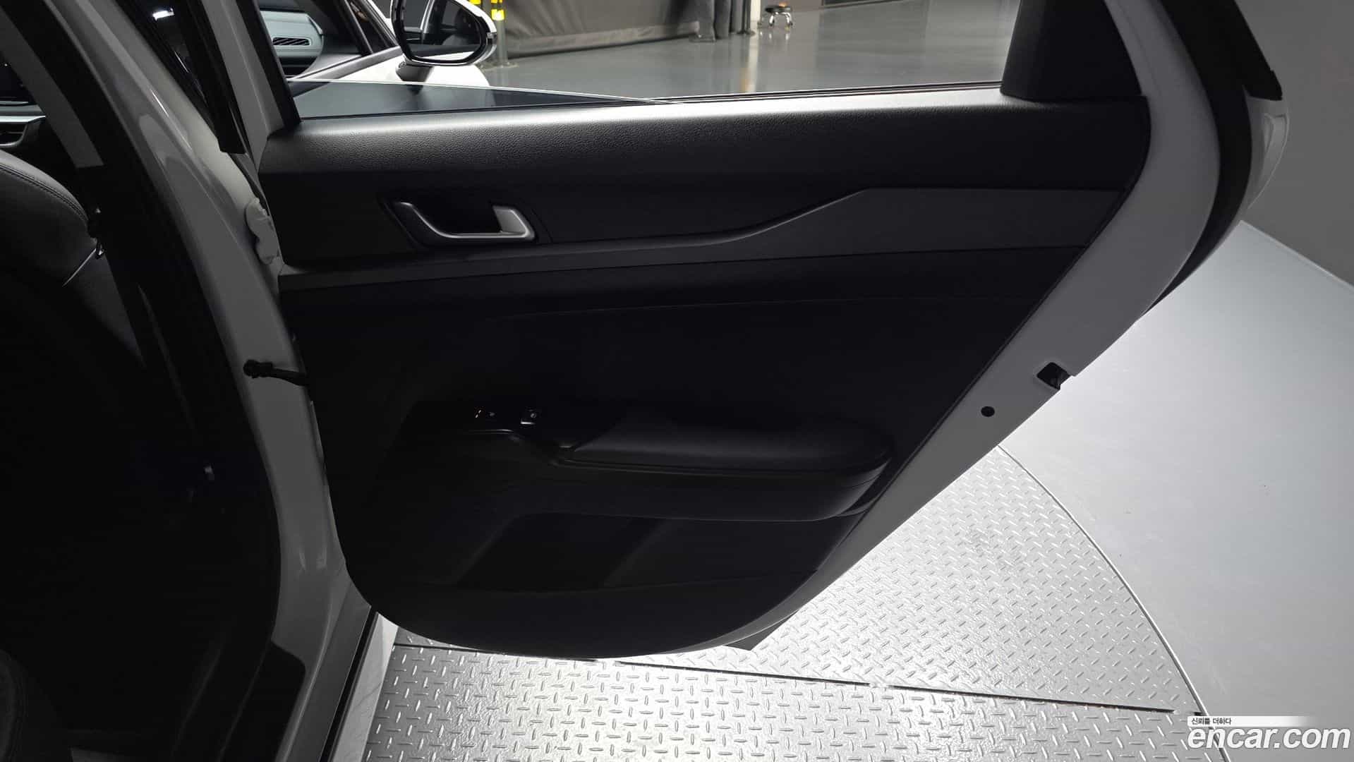 K5 Kia 2023.3-INNER-035