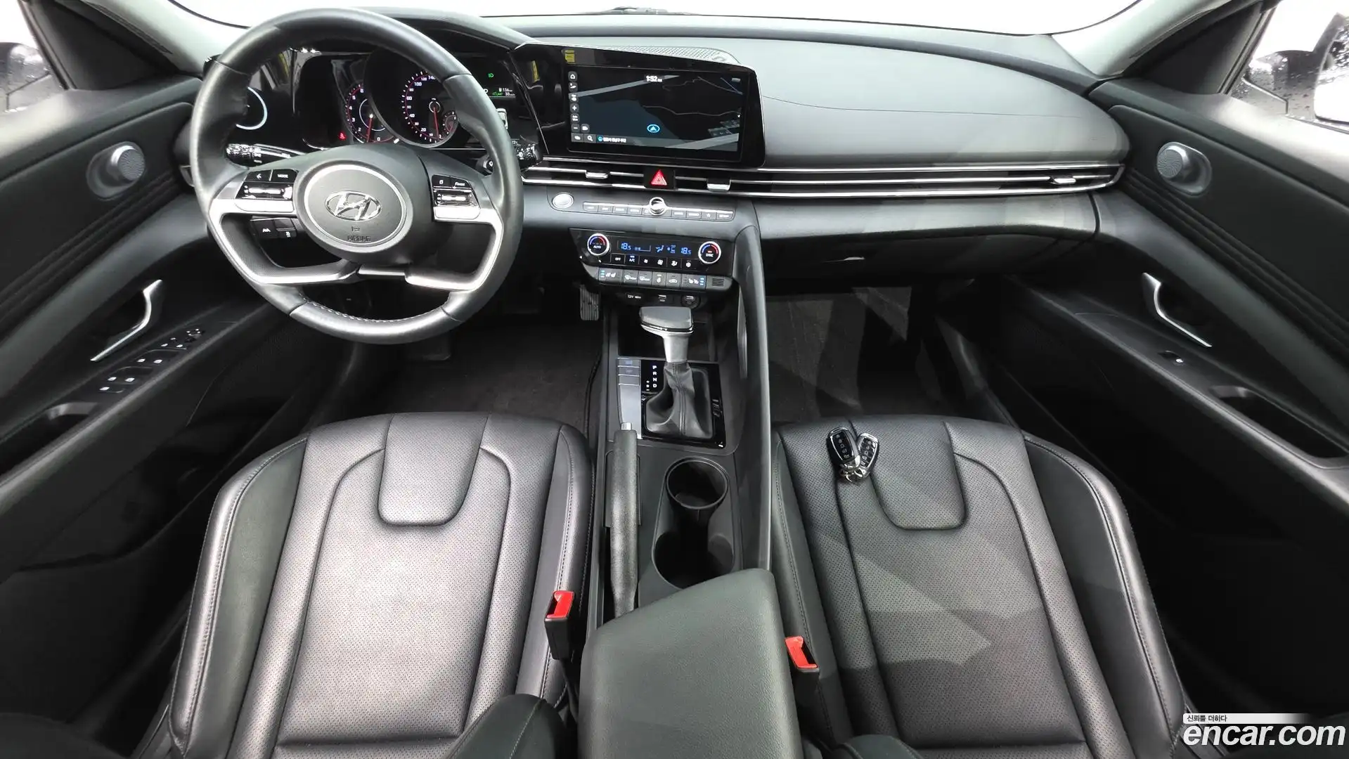 AVANTE Hyundai 2023.1-INNER-007