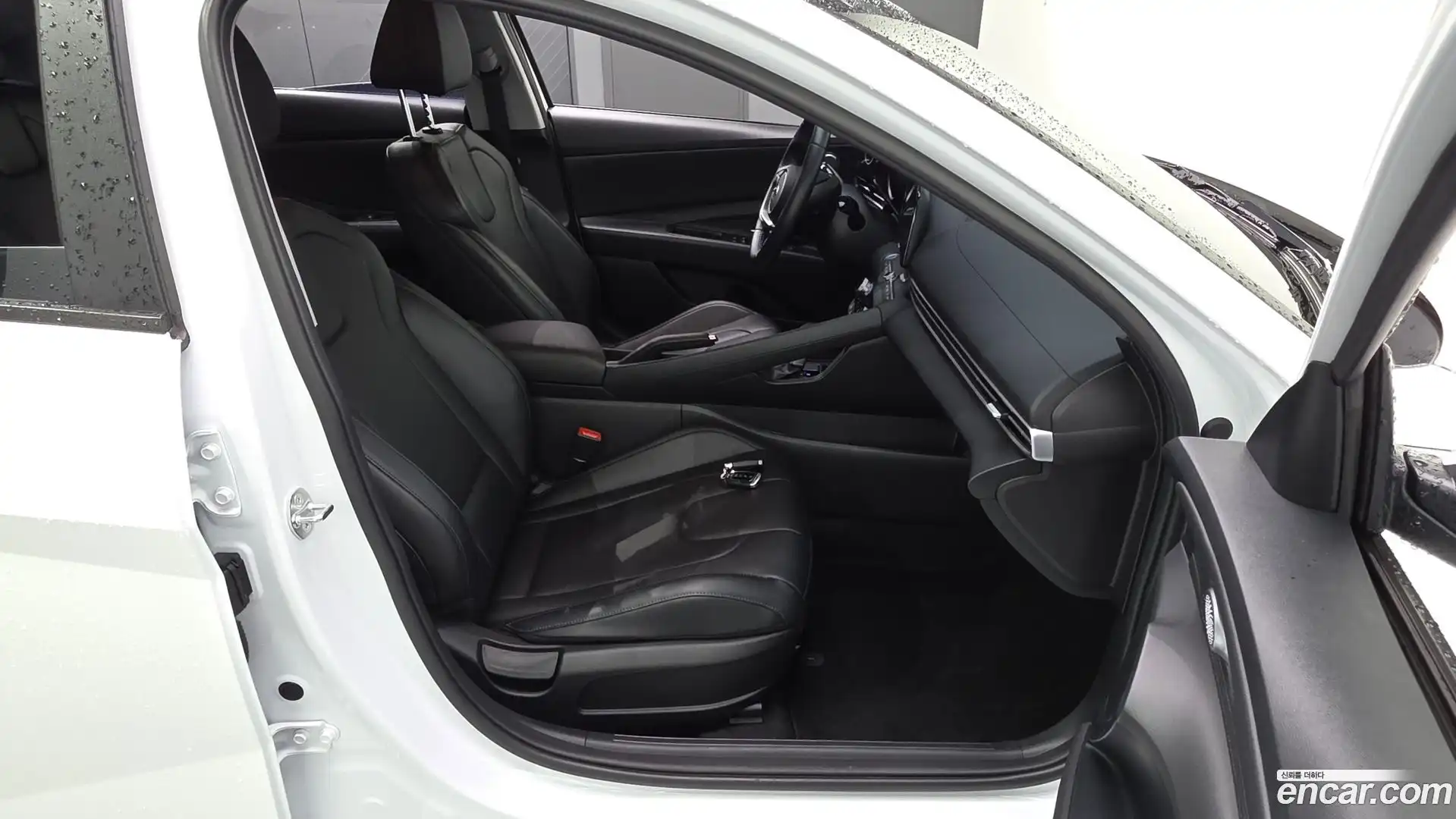 AVANTE Hyundai 2023.1-OPTION-016