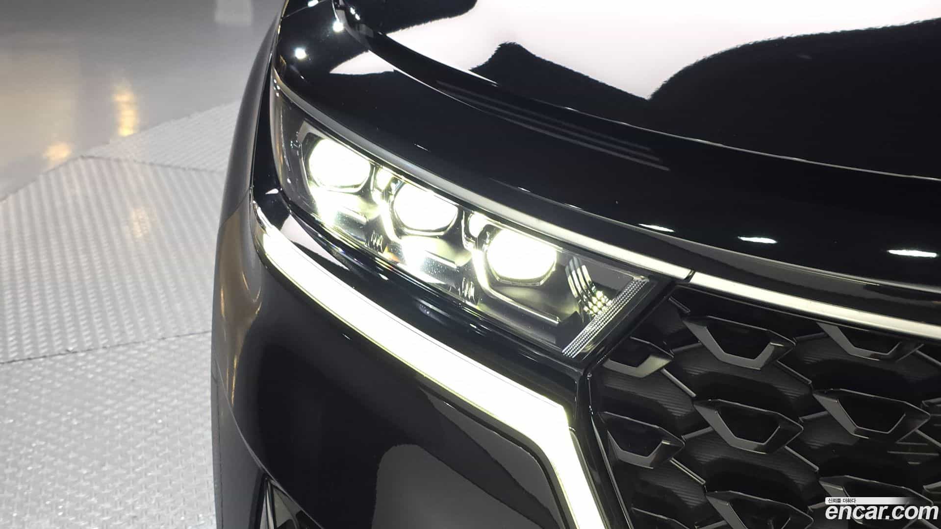 Sorento Kia 2023.5-OUTER-032