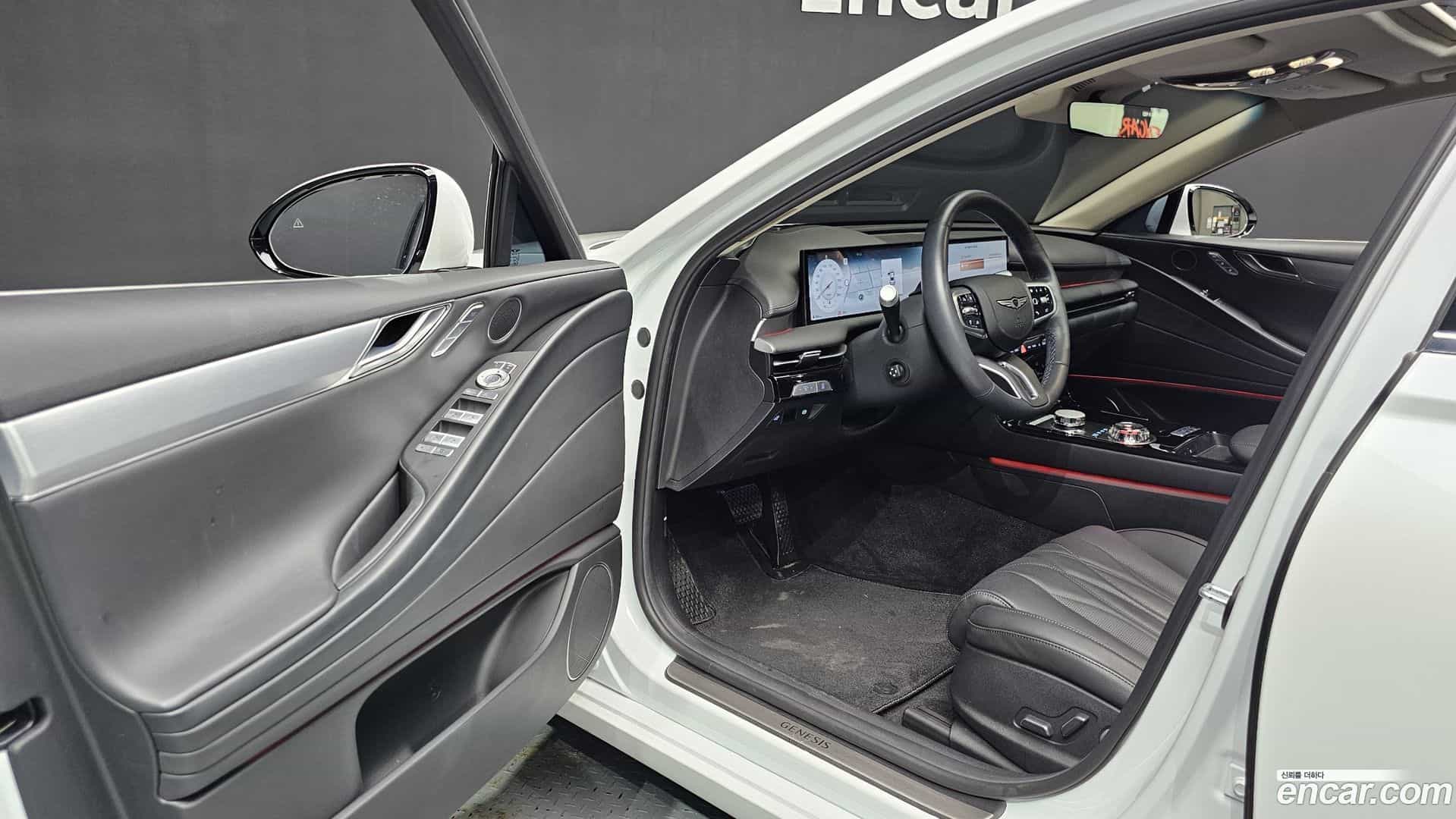 G80 Genesis 2024.6-INNER-010