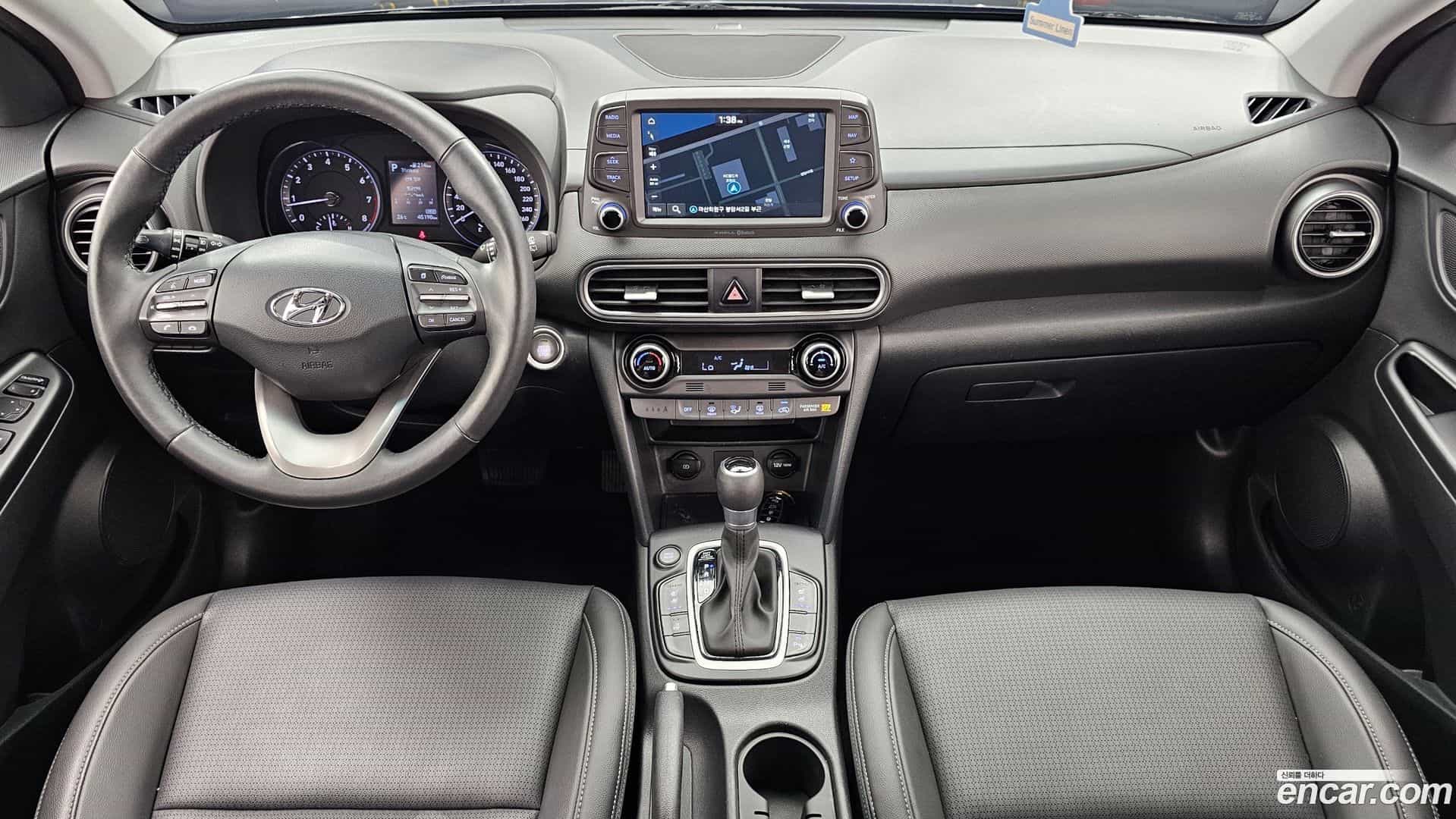 Kona Hyundai 2019.2-INNER-007