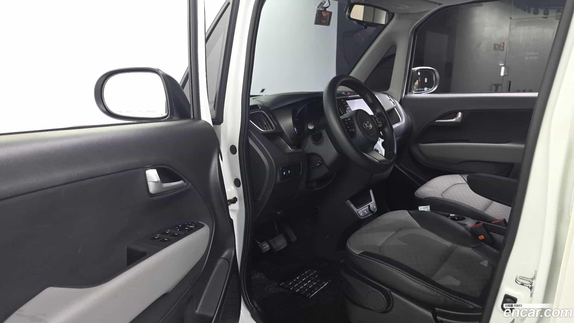 RAY Kia 2020.6-INNER-010