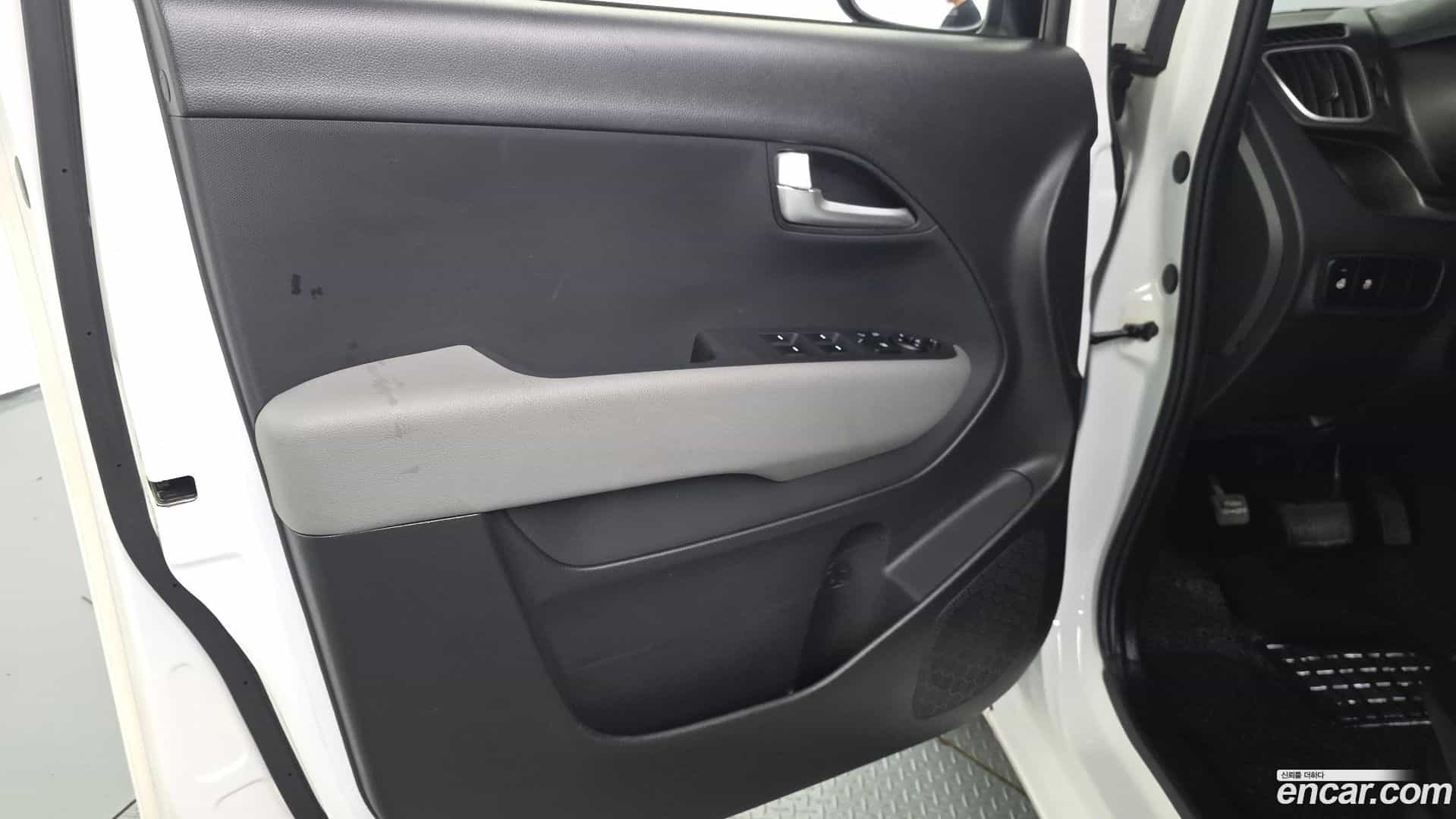 RAY Kia 2020.6-INNER-034