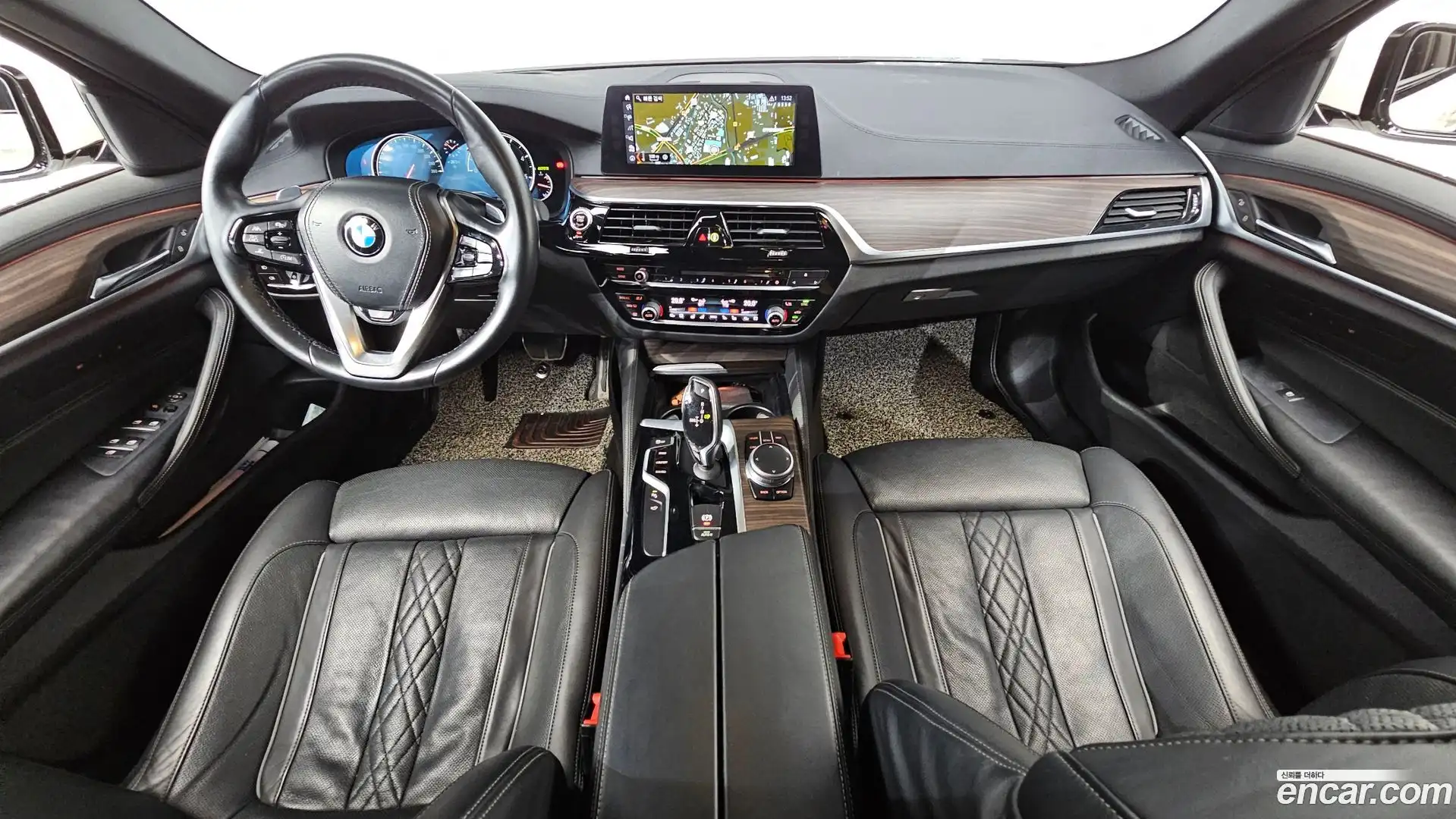 5-Series BMW 2017.3-INNER-007