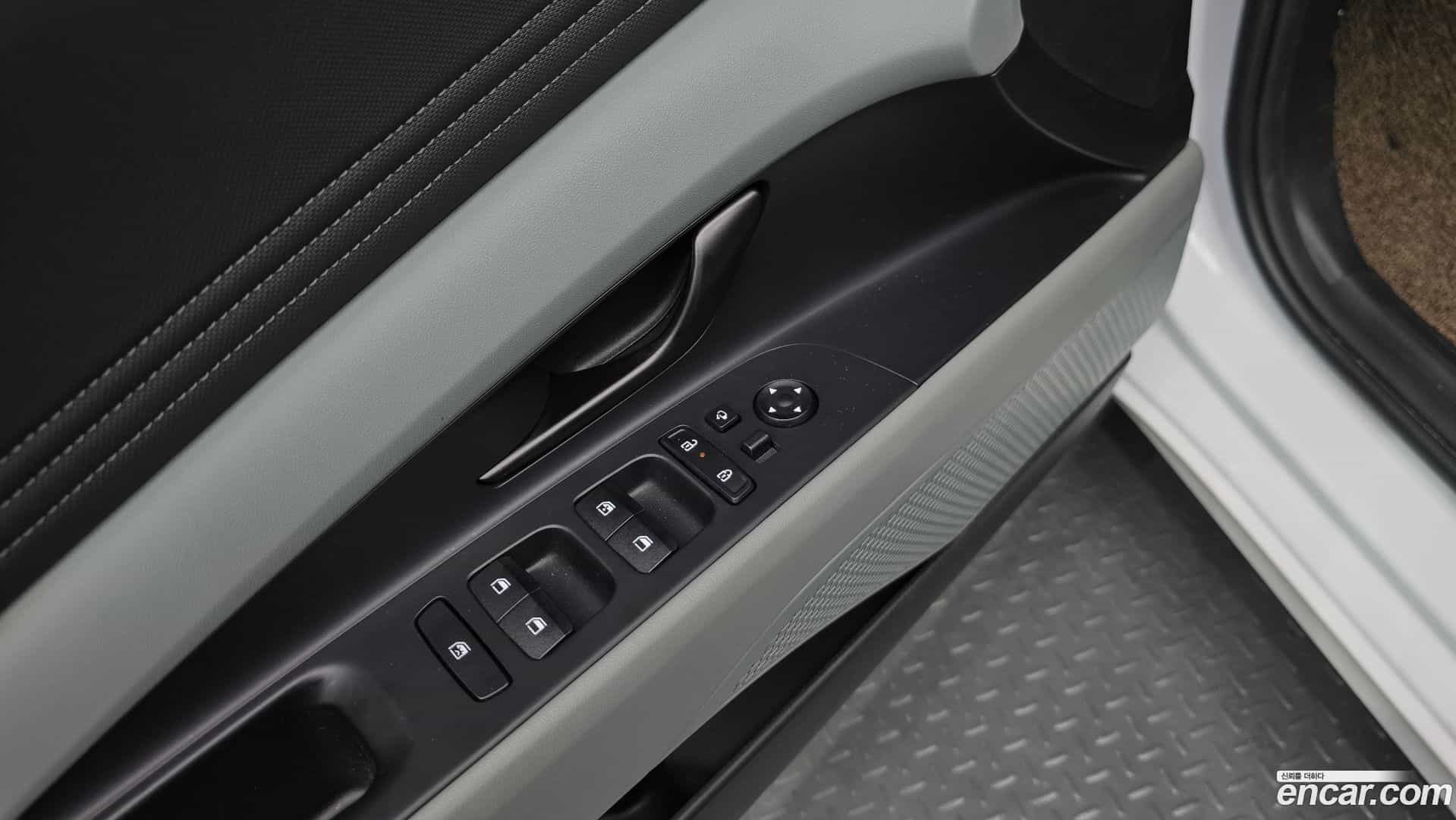 AVANTE Hyundai 2025.9-OPTION-019