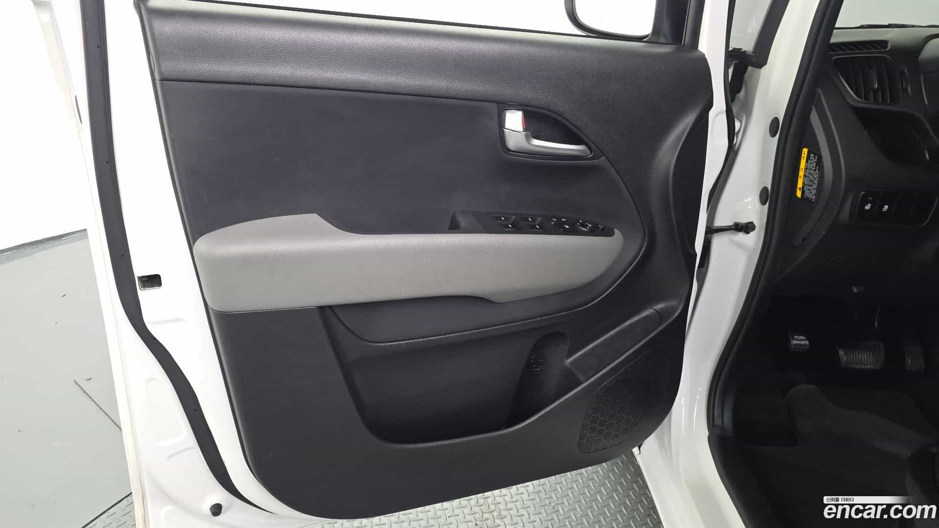 RAY Kia 2024.3-INNER-034
