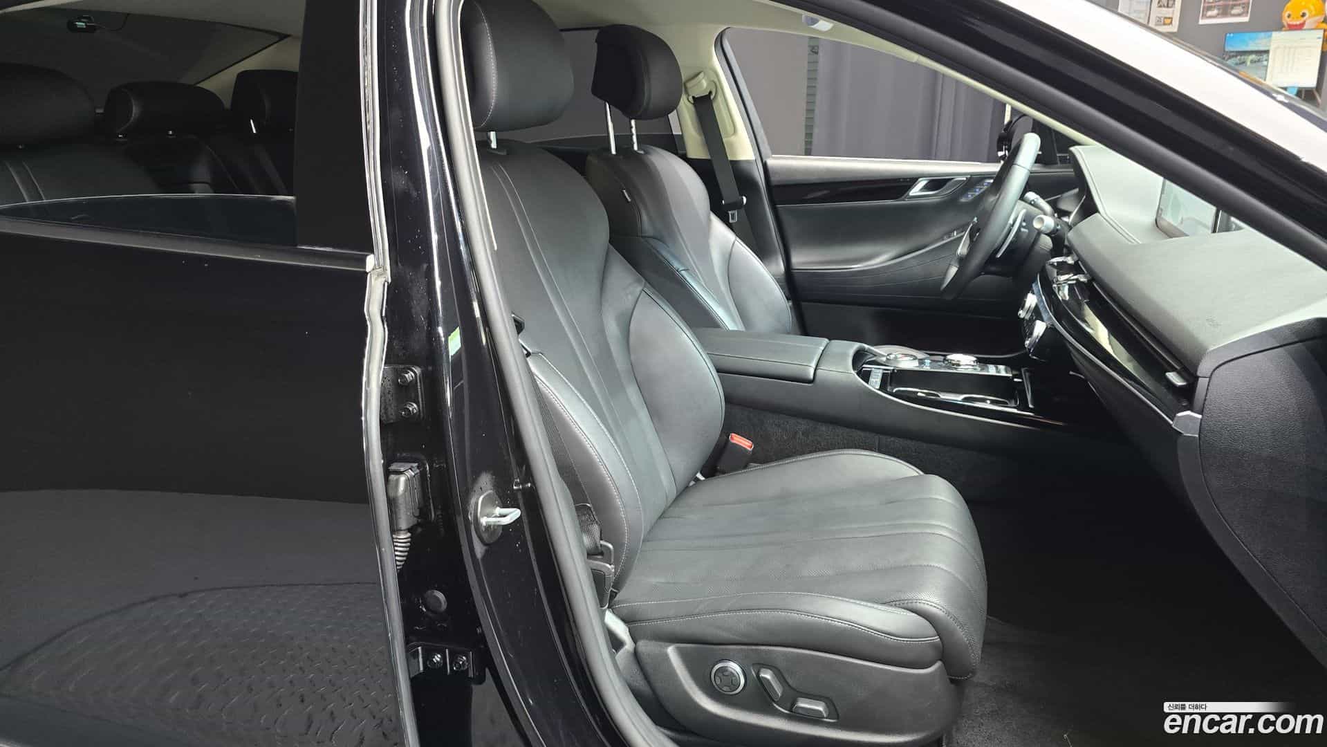 G80 Genesis 2023.6-OPTION-015