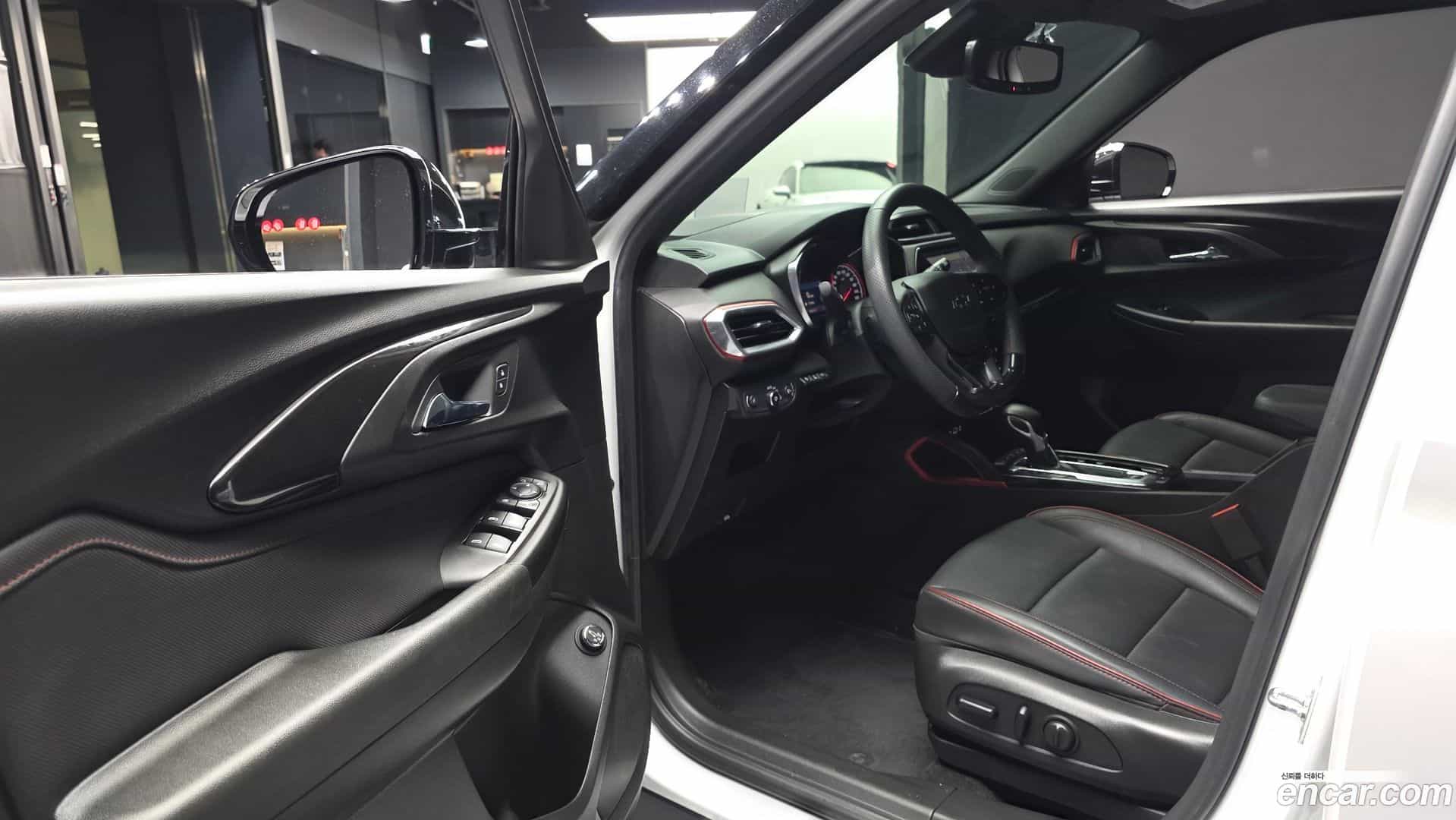 Trailblazer Chevrolet 2021.9-INNER-010