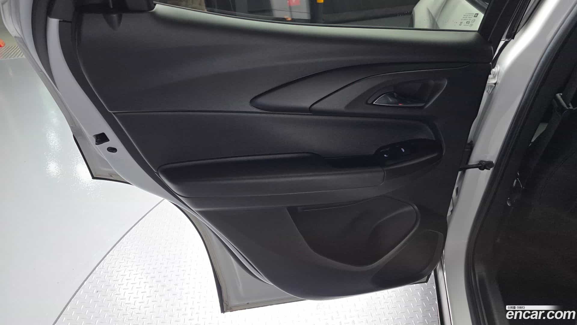 Trailblazer Chevrolet 2021.9-INNER-035