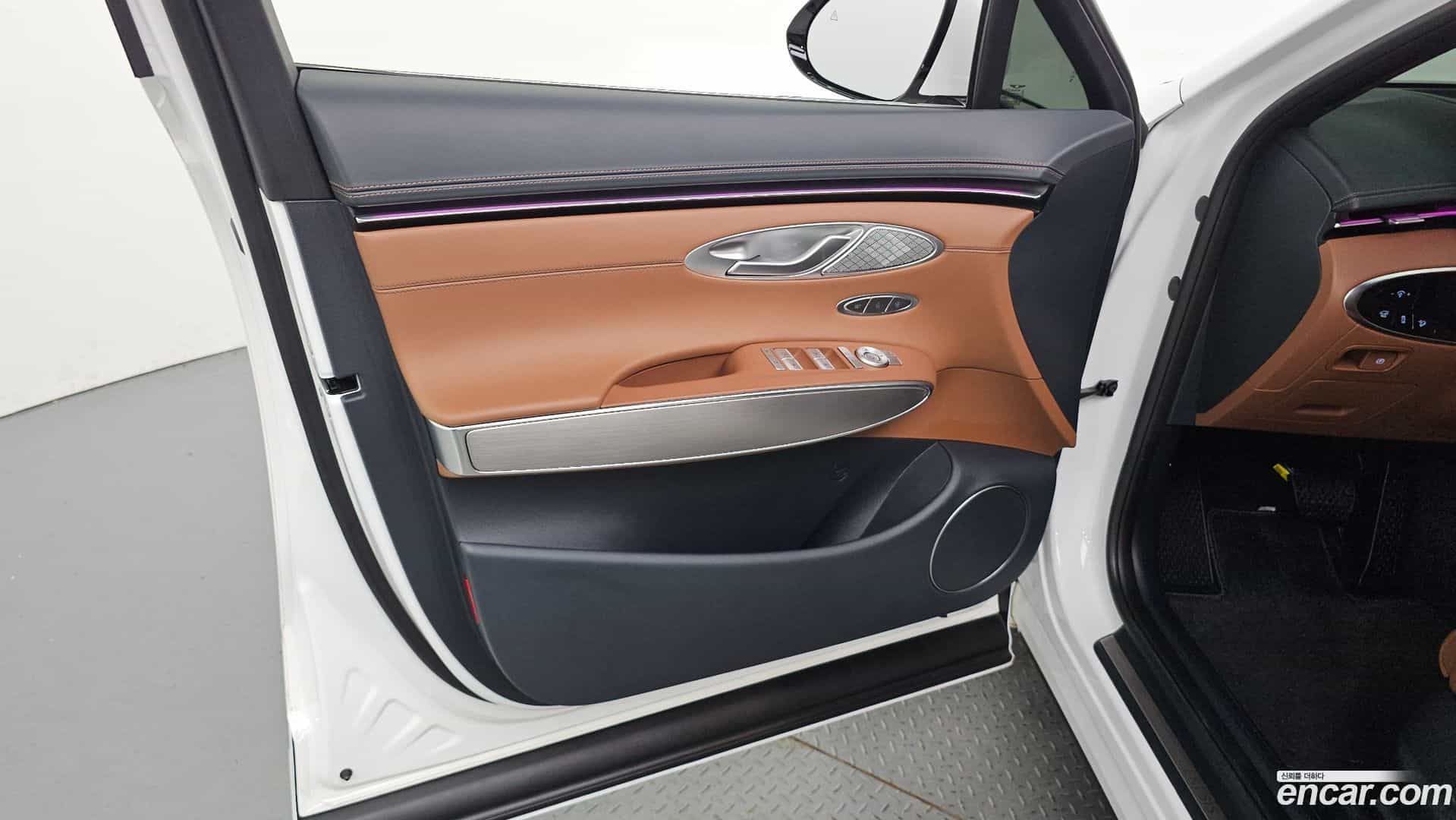 GV70 Genesis 2025.1-INNER-034