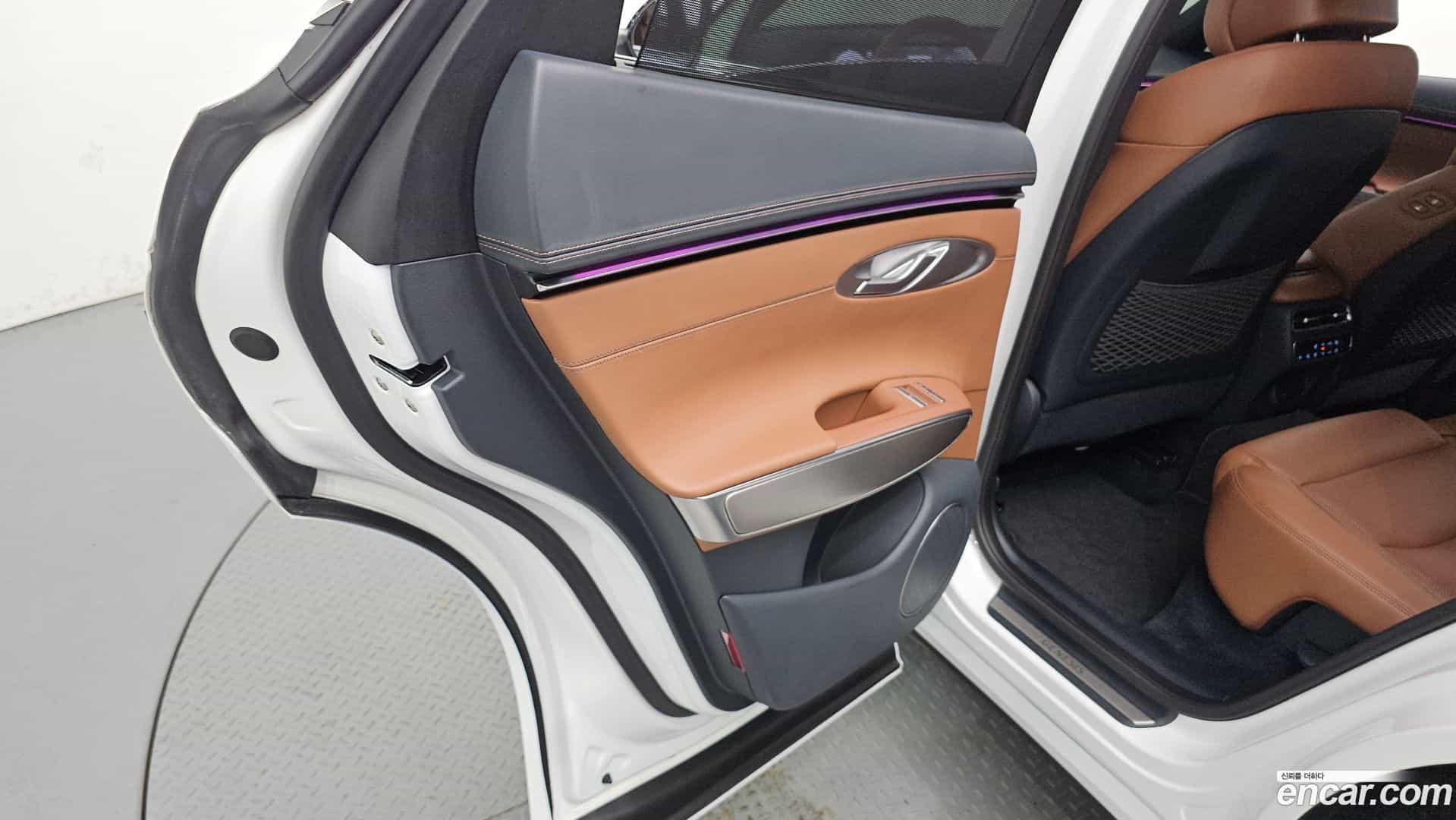 GV70 Genesis 2025.1-INNER-035