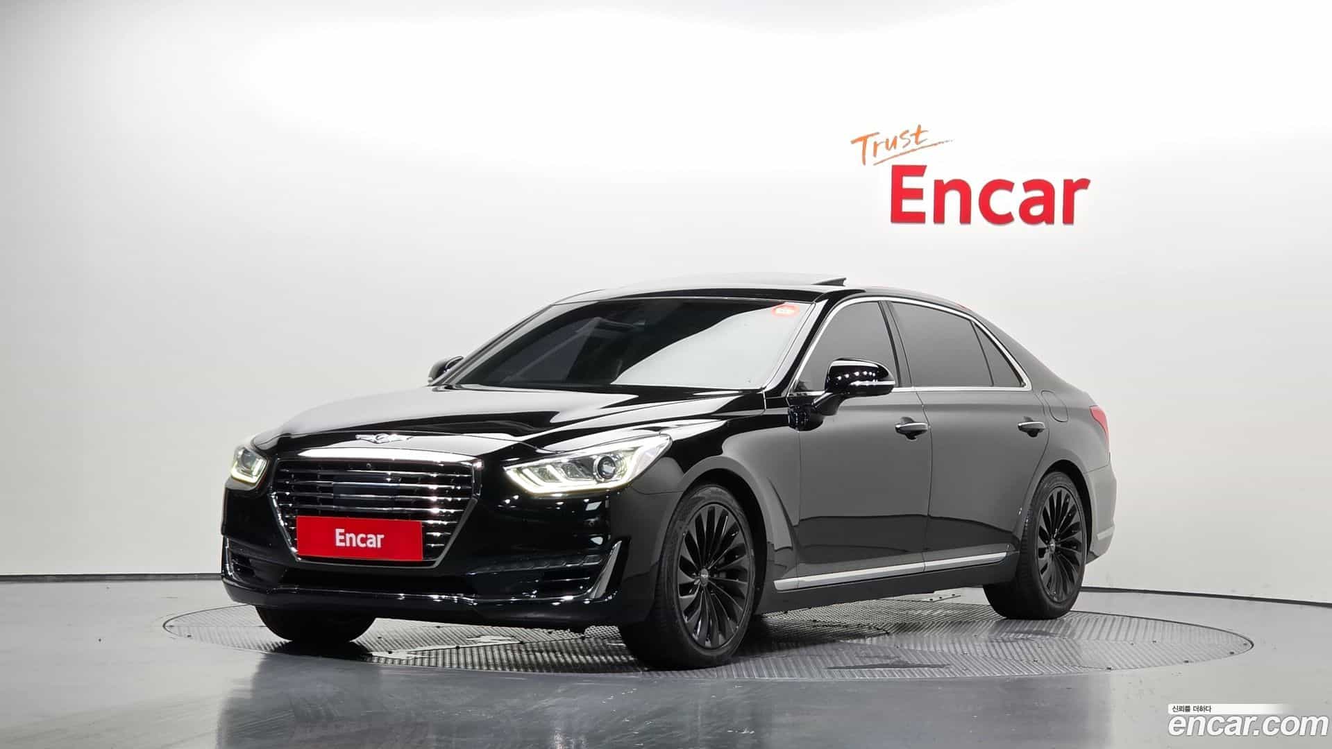 EQ900 Genesis 2016.5-OUTER-001
