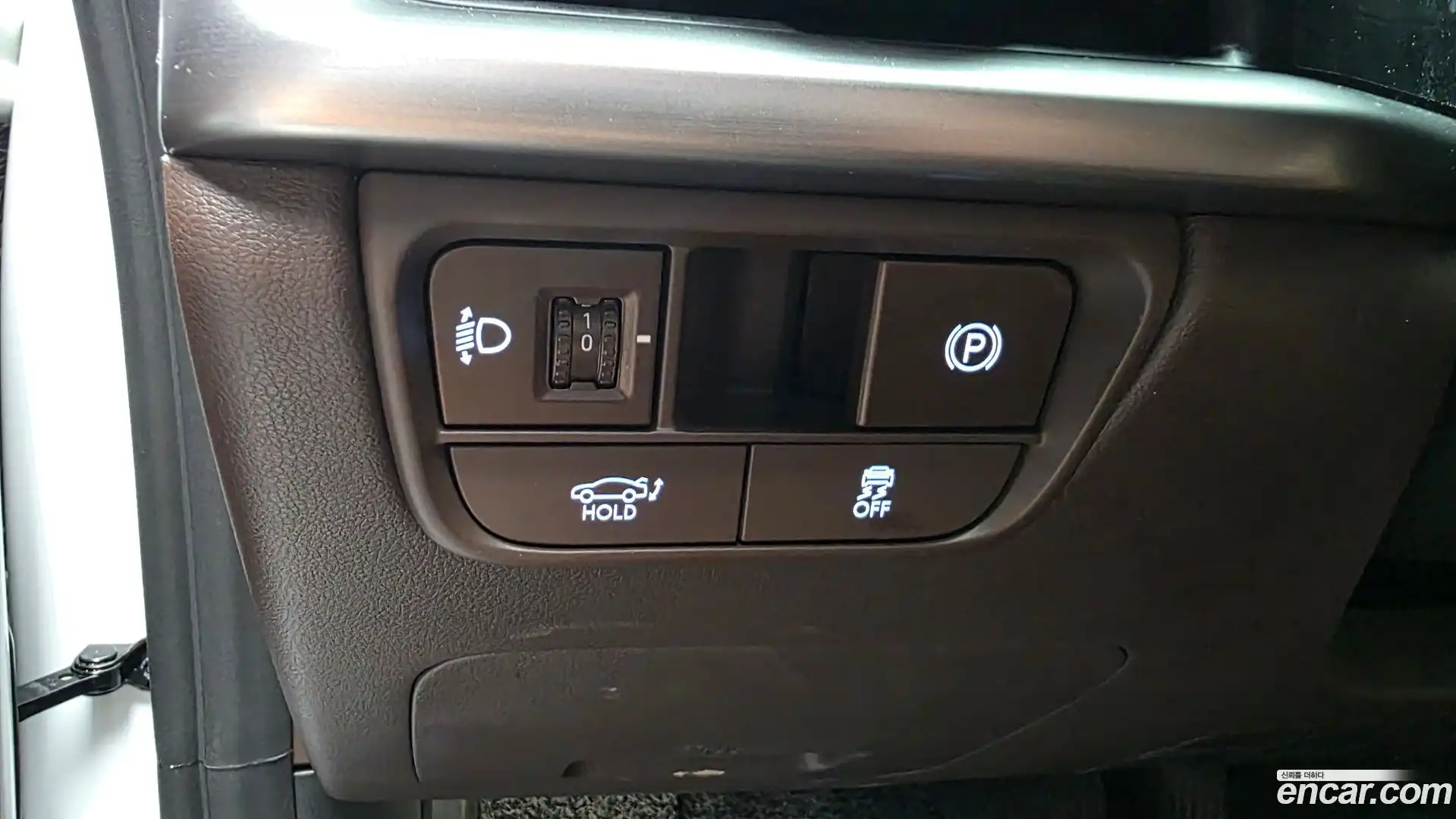 Grandeur Hyundai 2023.4-OPTION-043