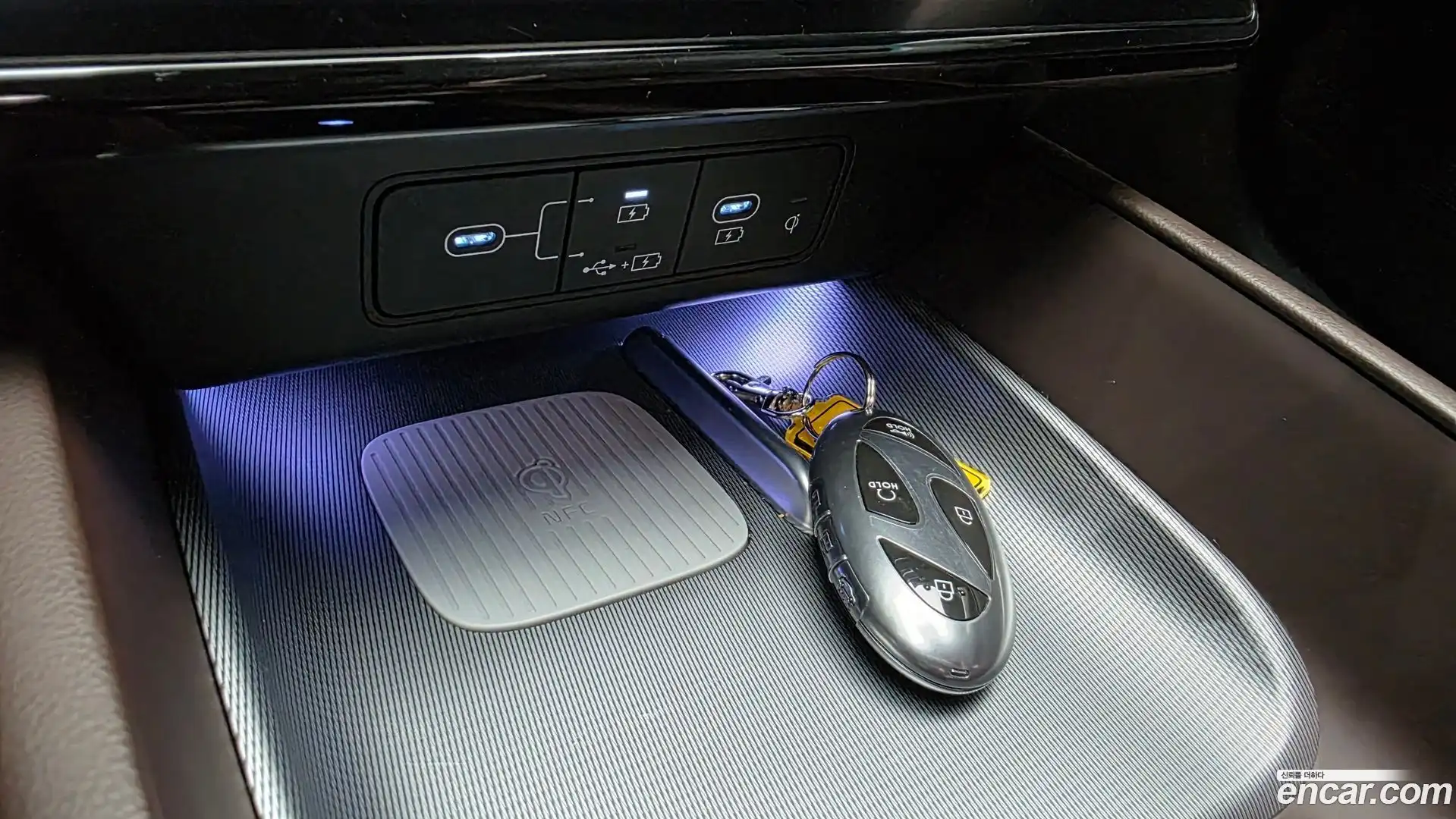 Grandeur Hyundai 2023.4-OPTION-046
