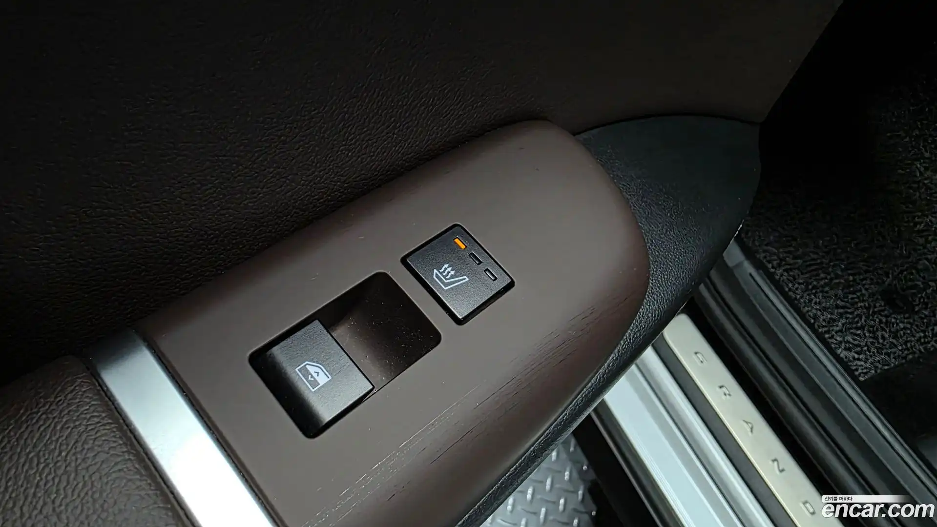 Grandeur Hyundai 2023.4-OPTION-047
