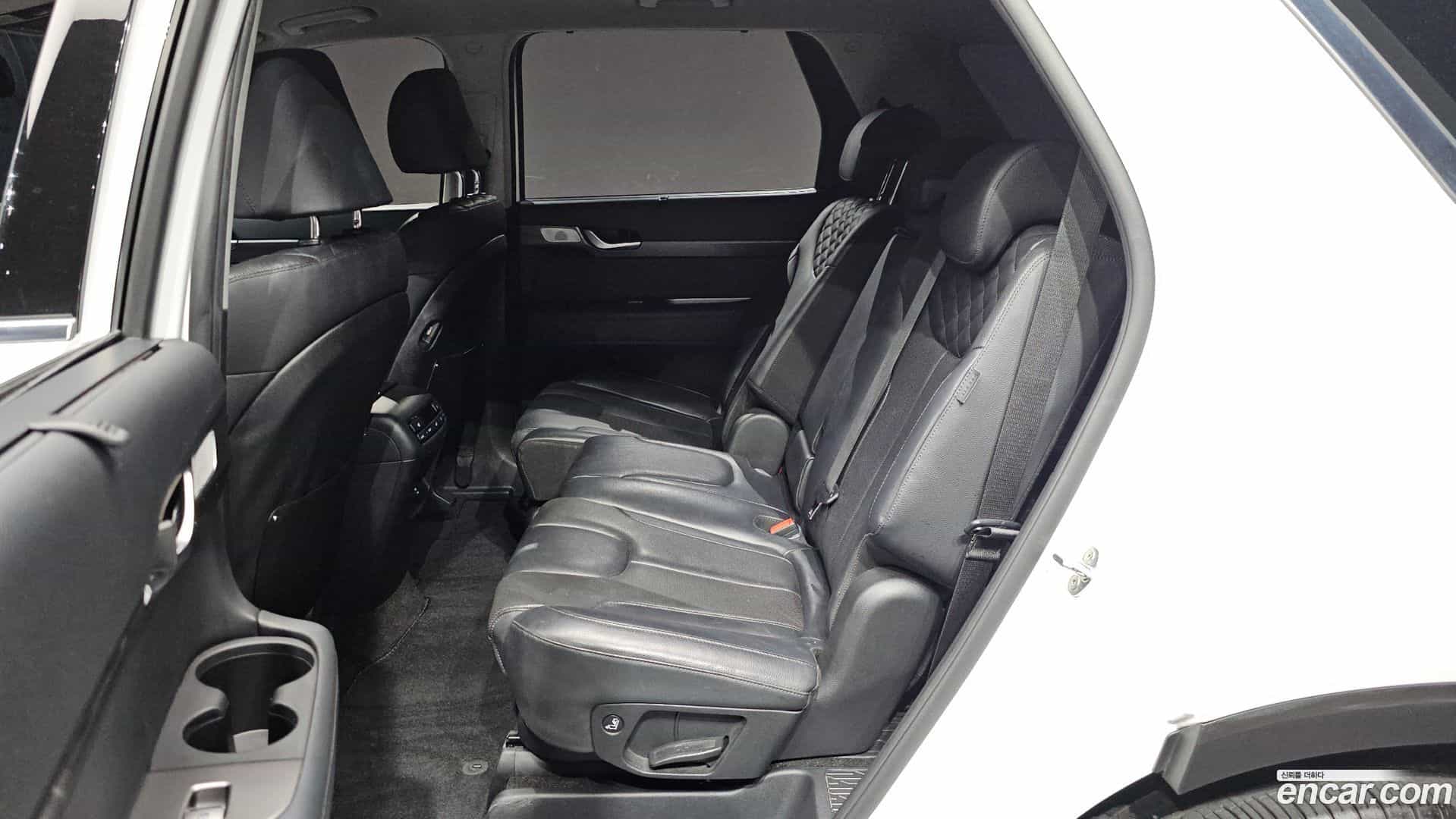 Palisade Hyundai 2019.8-INNER-036