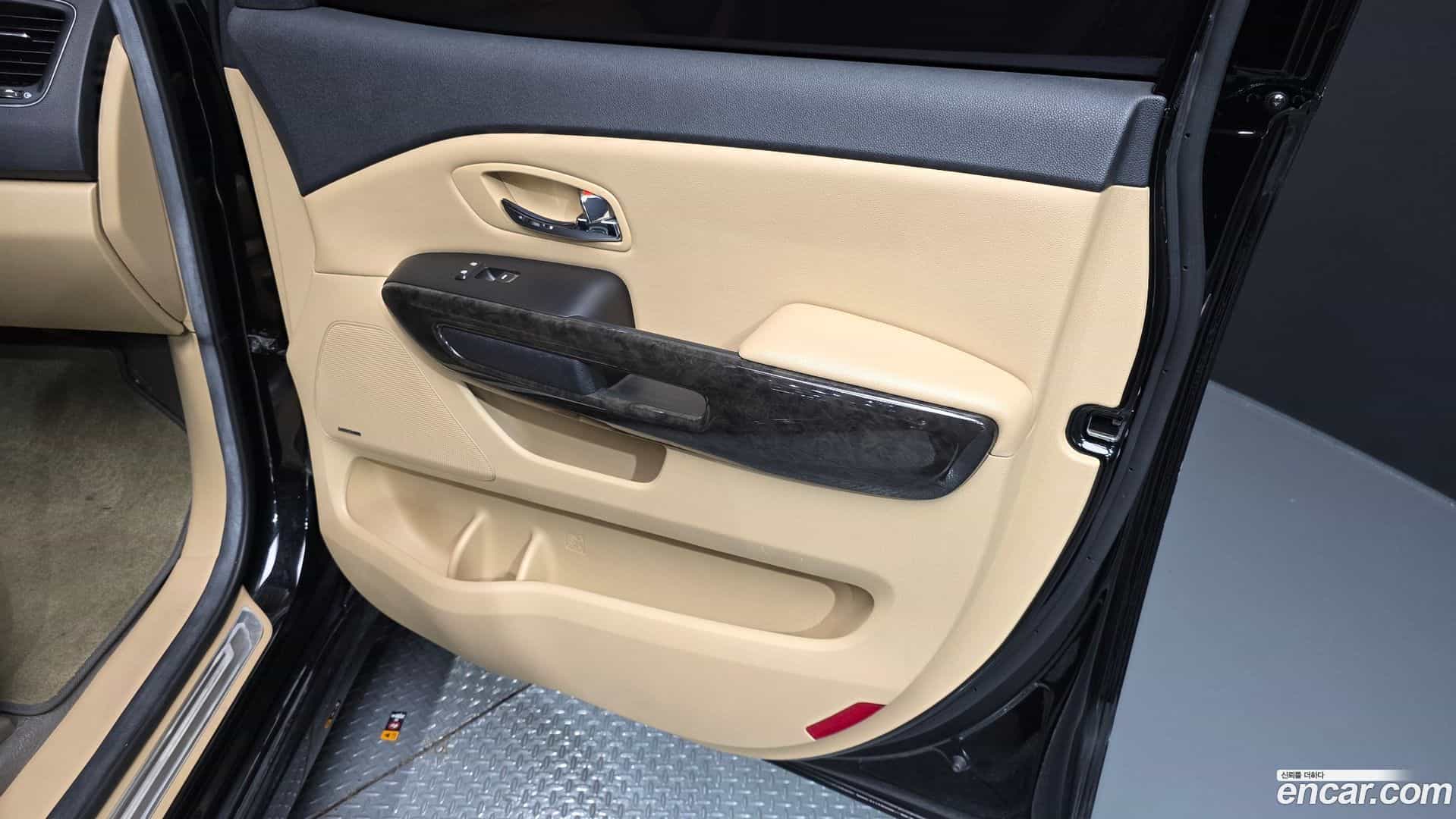 Canival Kia 2018.6-INNER-035