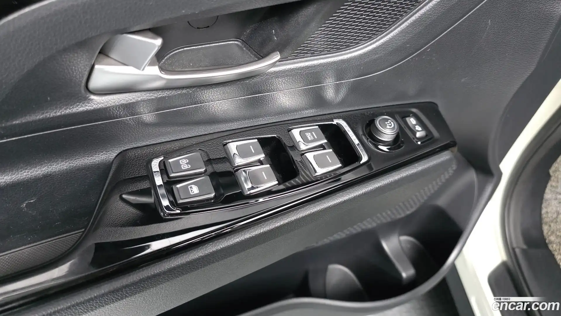 KORANDO KG Mobility 2021.7-OPTION-042