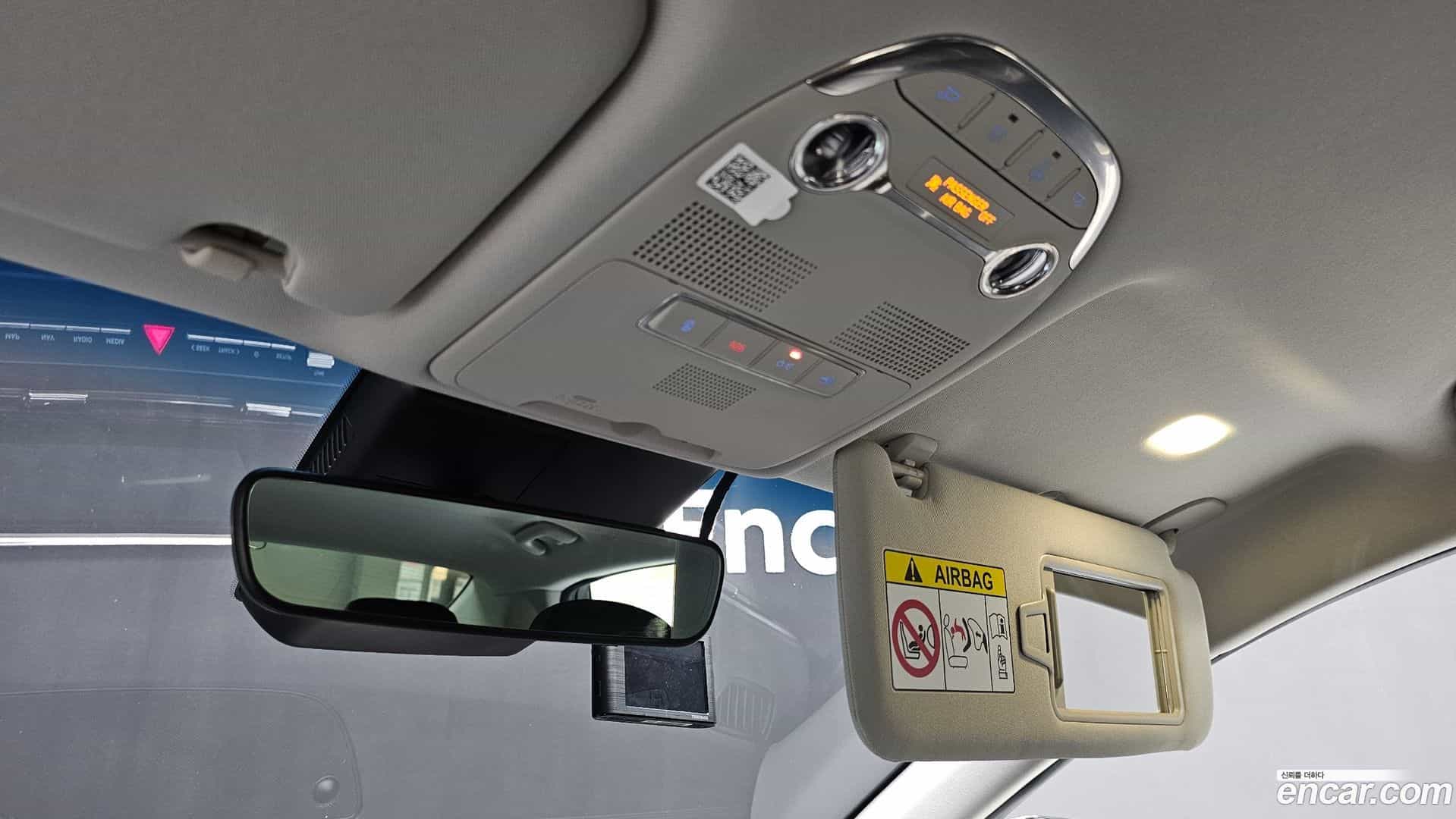 Grandeur Hyundai 2021.9-OPTION-046